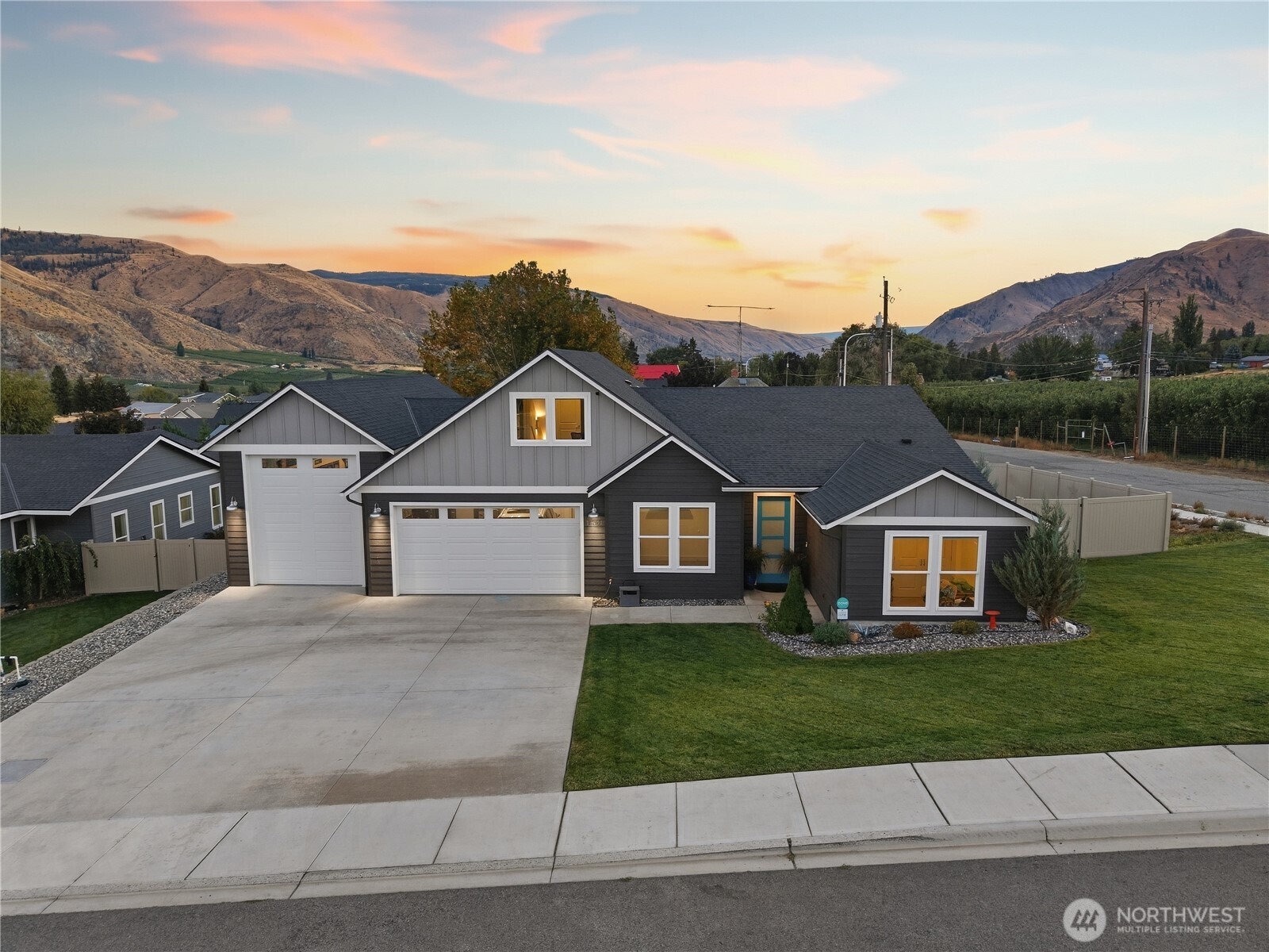 main property photo 0