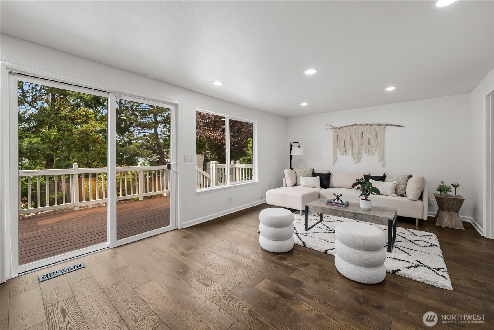 property viewer photo 14