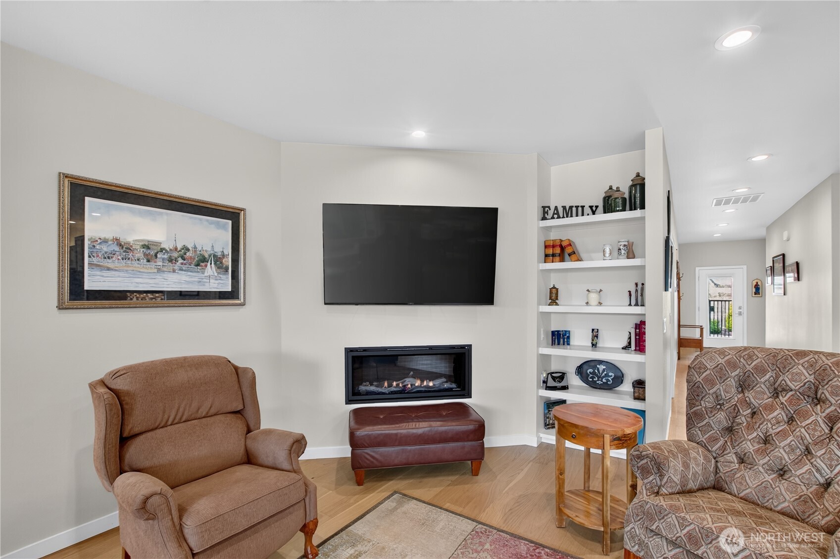 property viewer photo 10