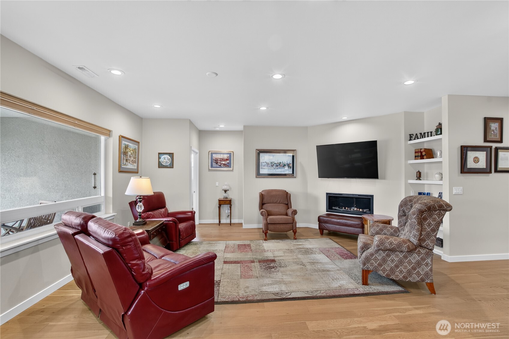 property viewer photo 14