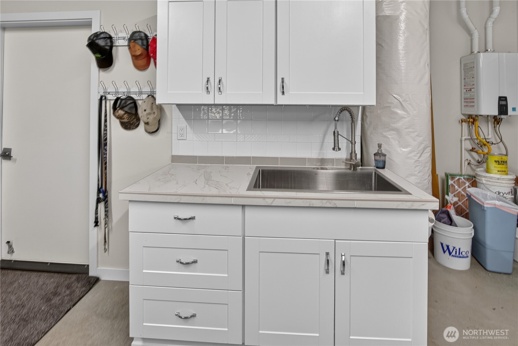 property viewer photo 20
