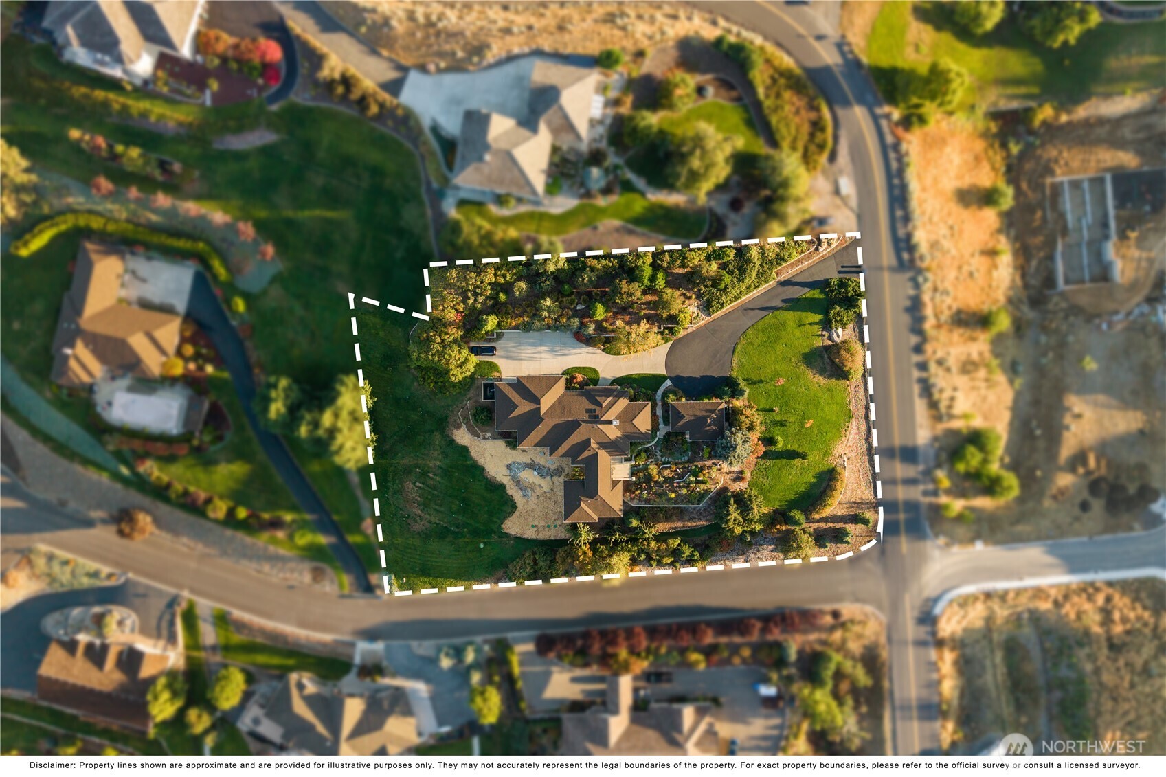 main property photo 39