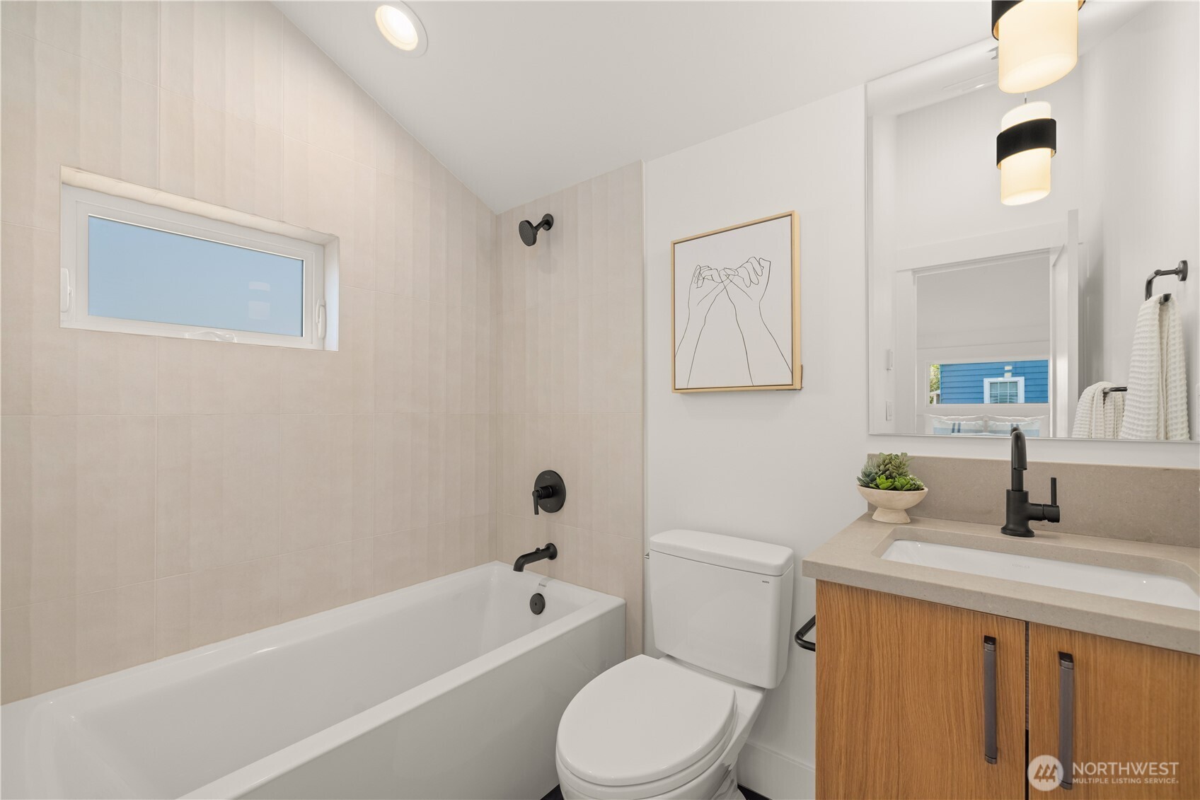 property viewer photo 19