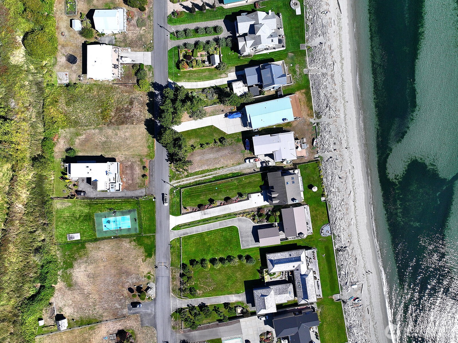 main property photo 31