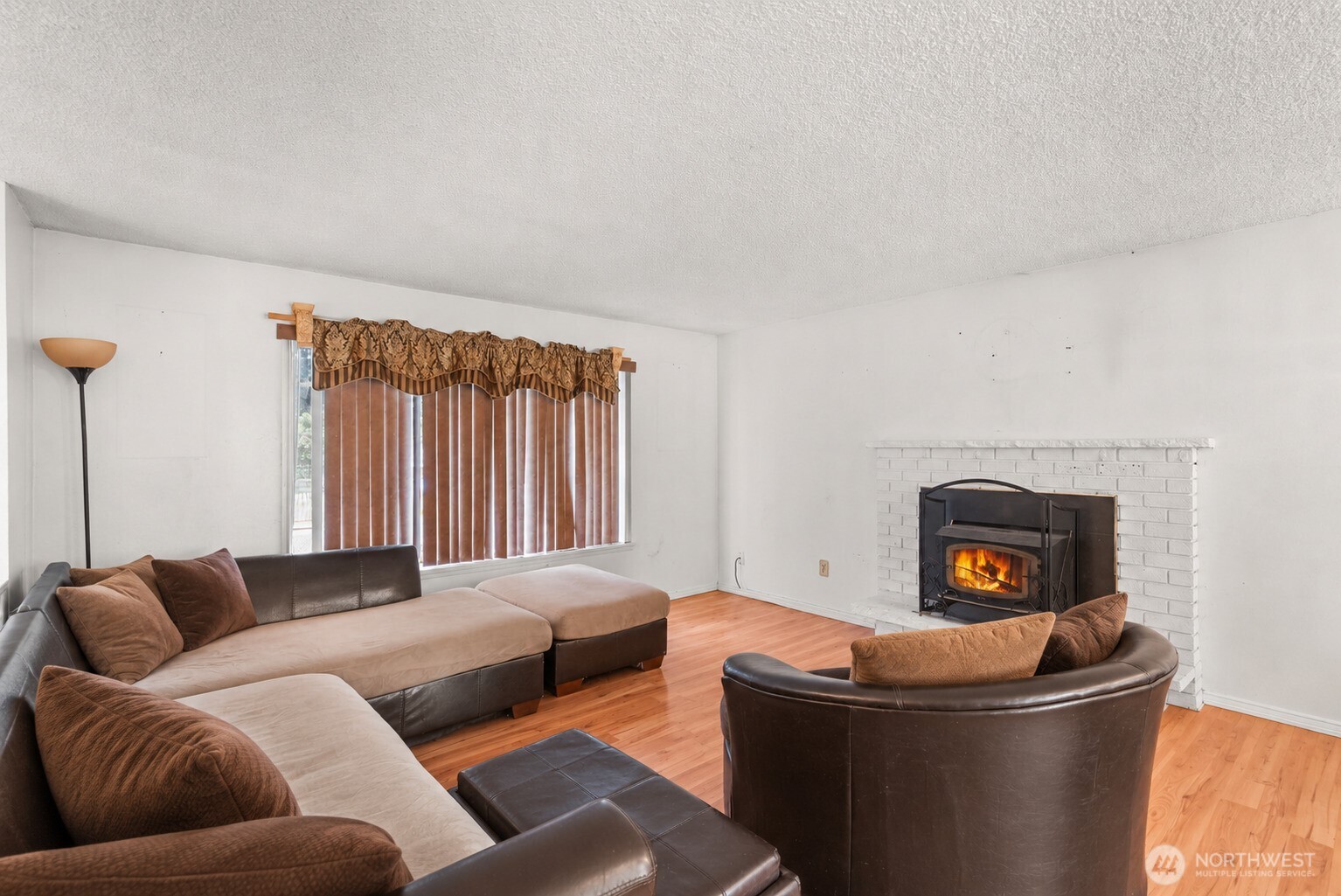 property viewer photo 1