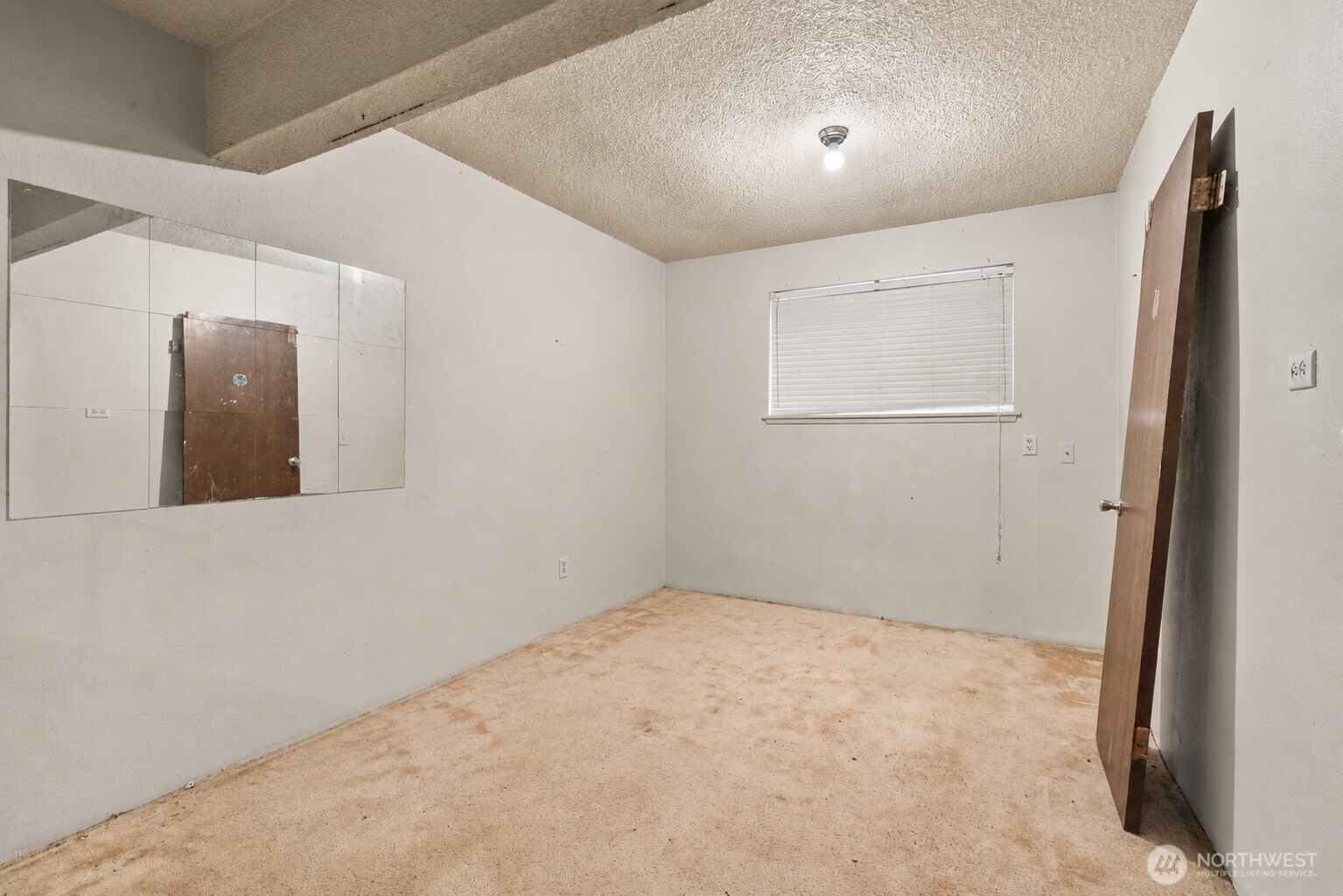 property viewer photo 14