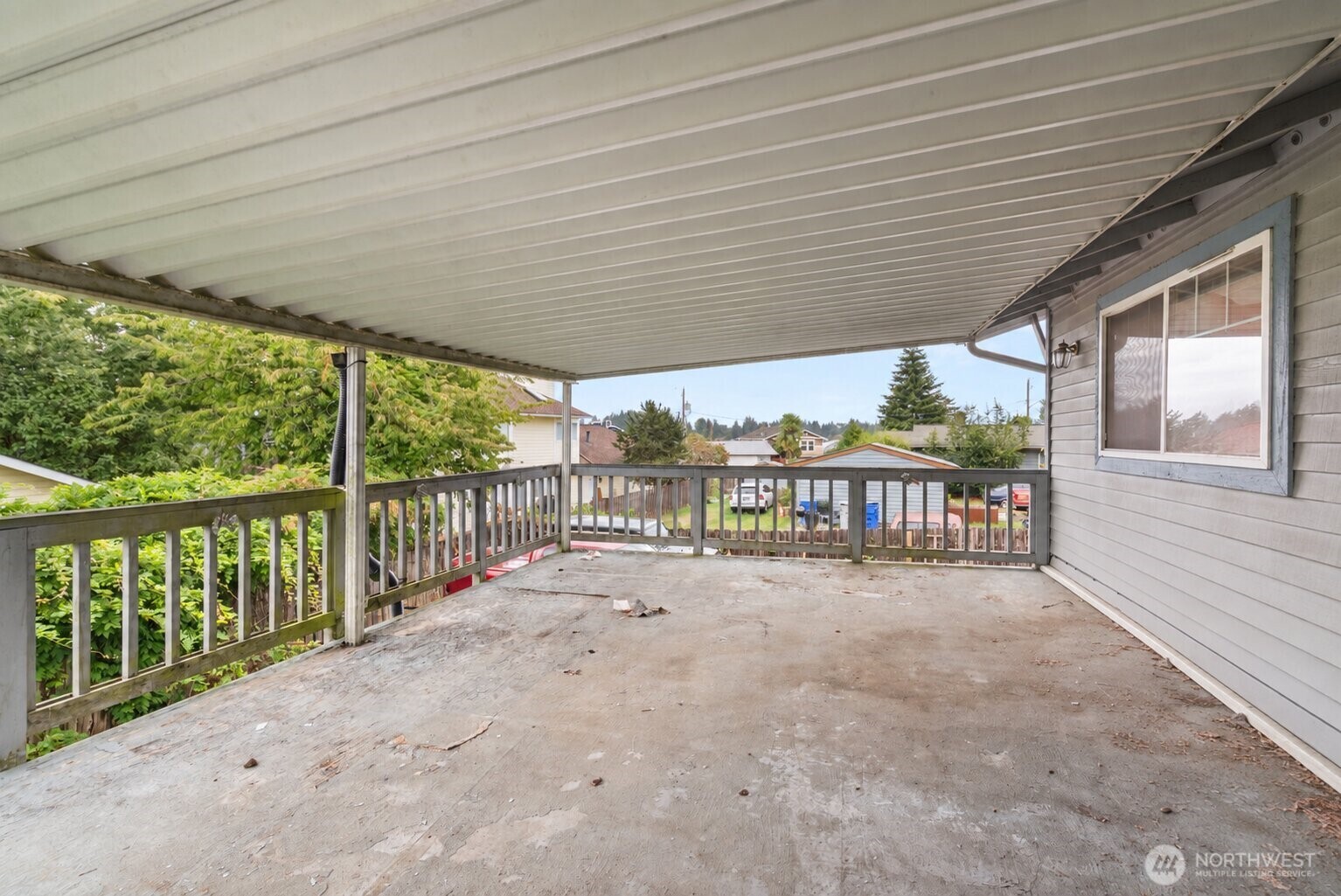 property viewer photo 16