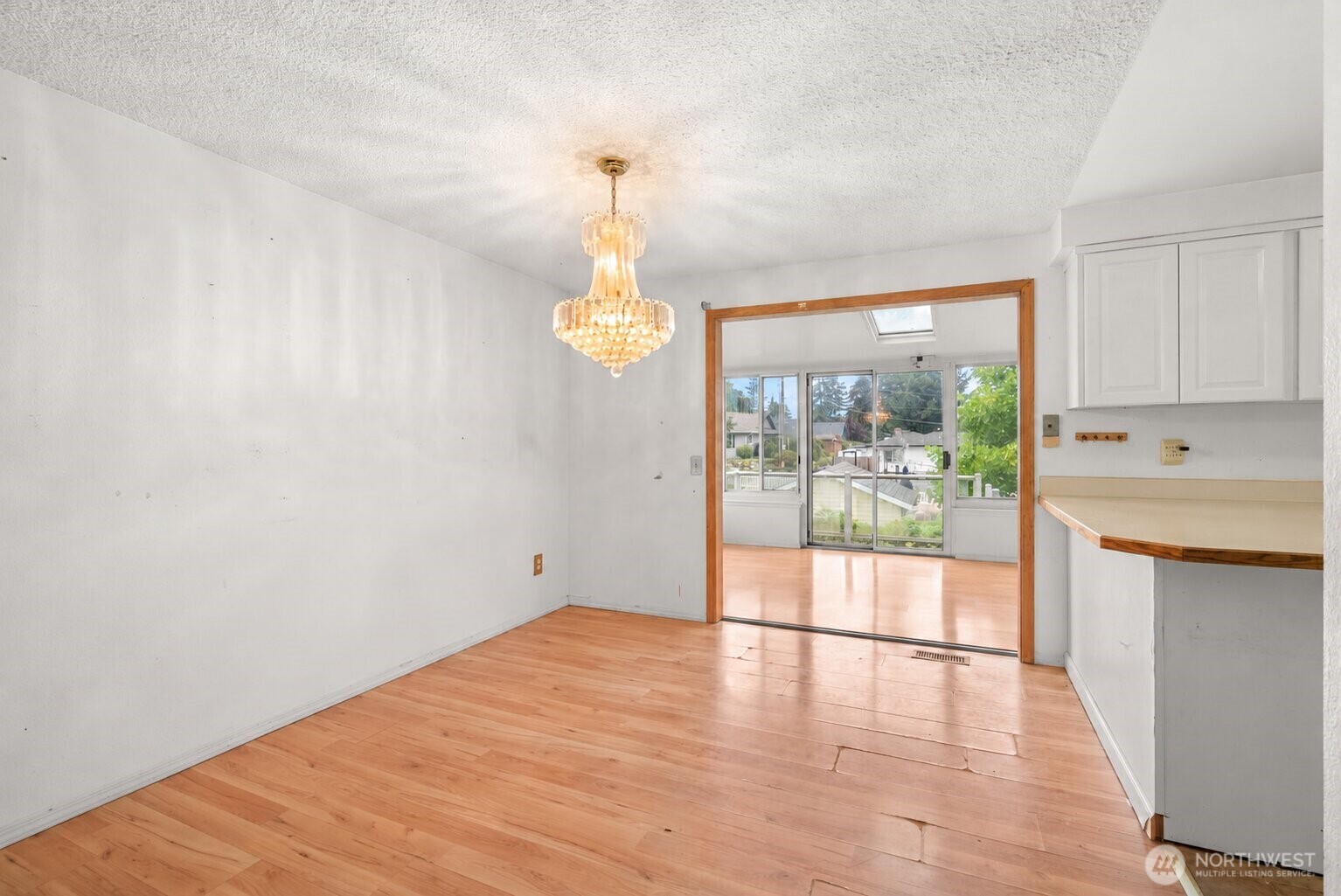 property viewer photo 5