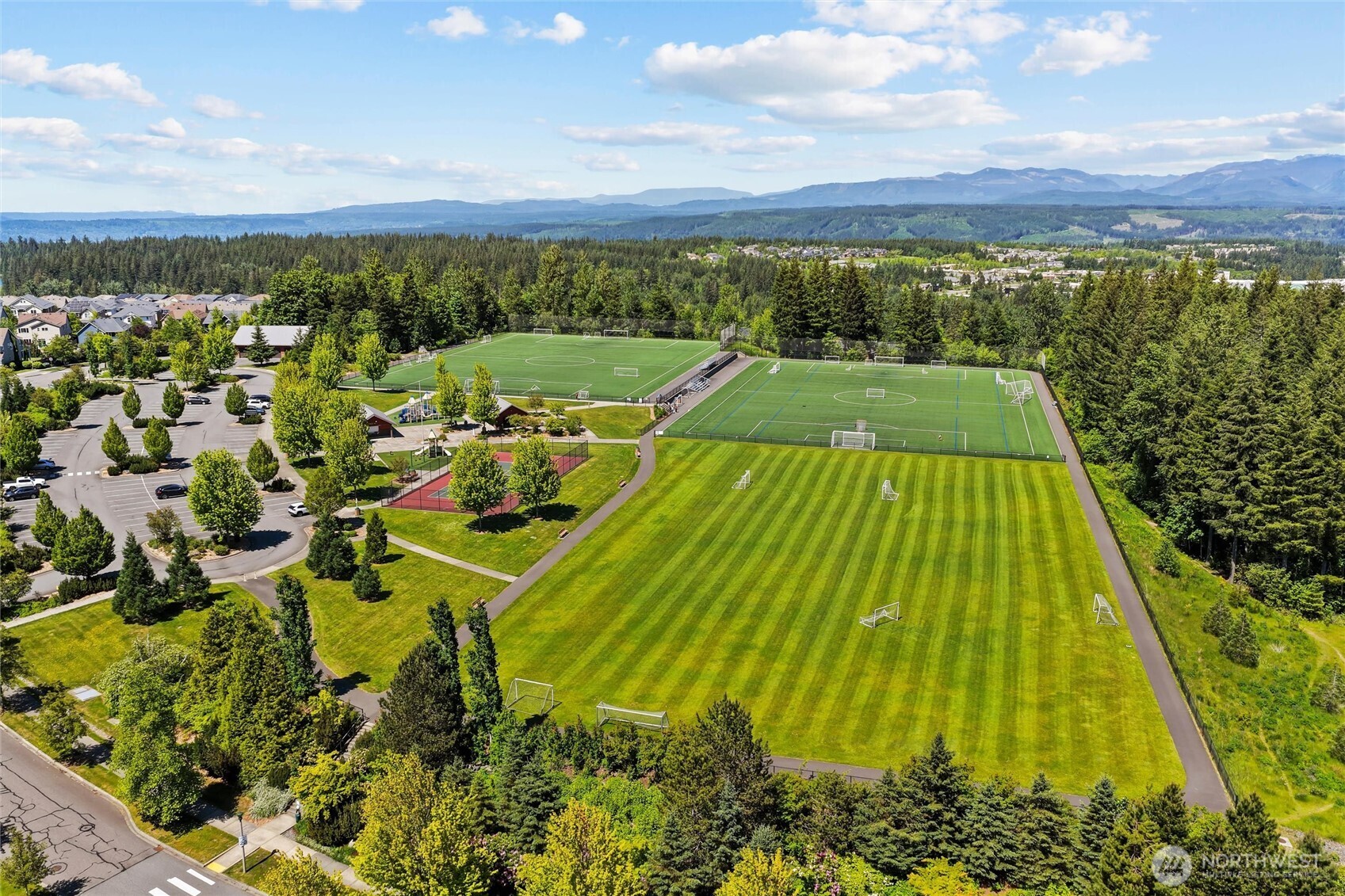 property viewer photo 23