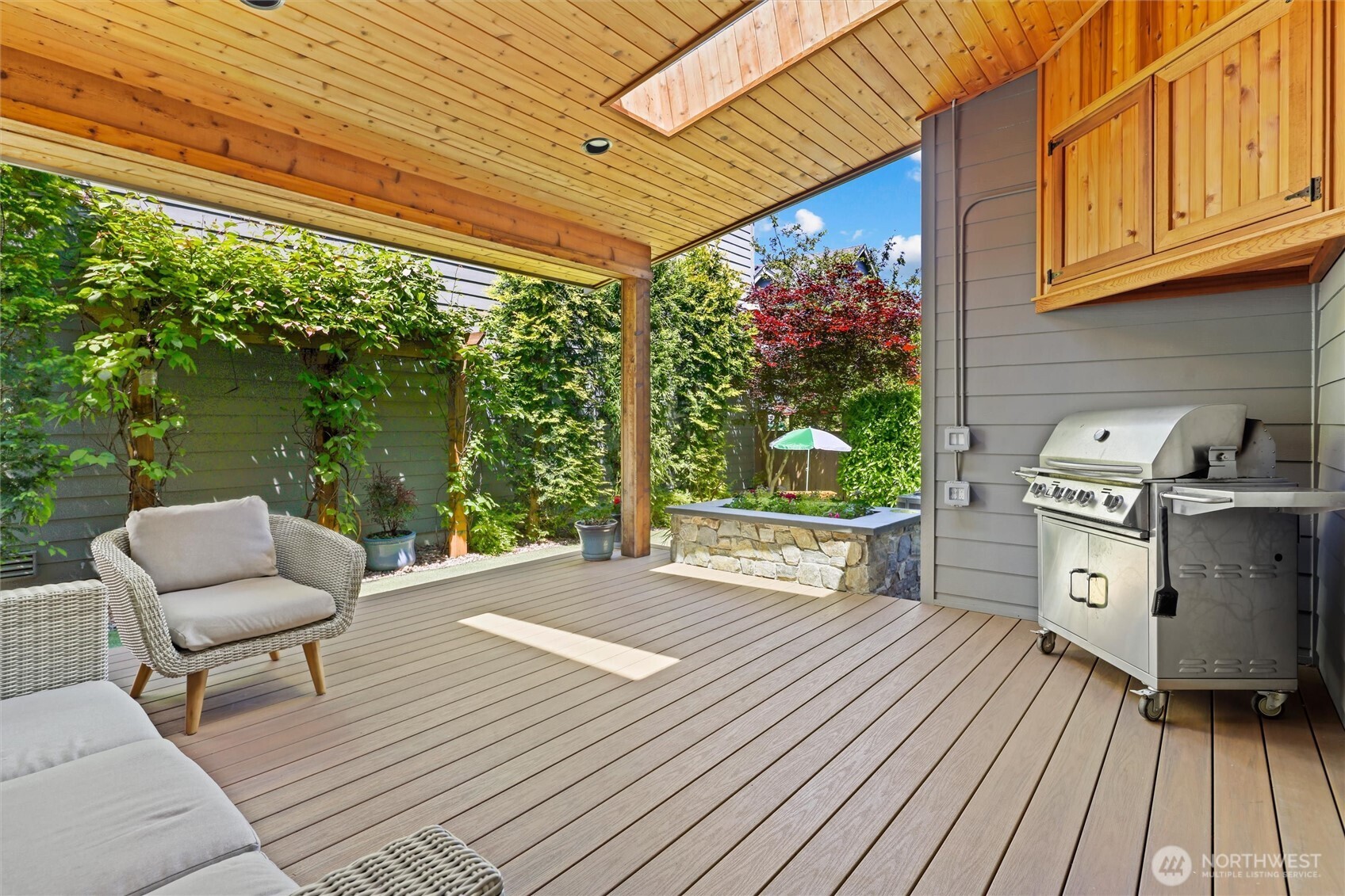 property viewer photo 24