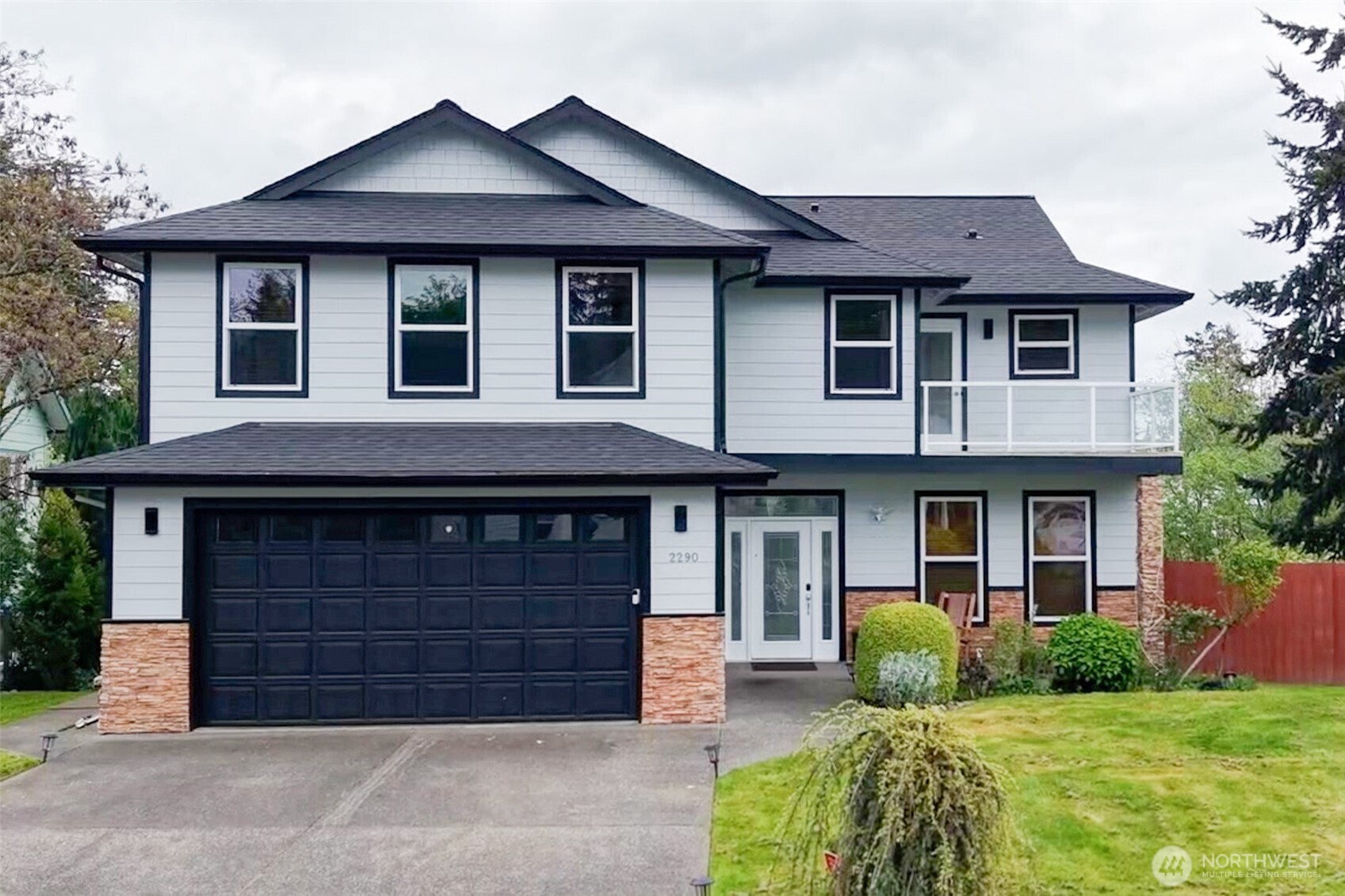 main property photo 0