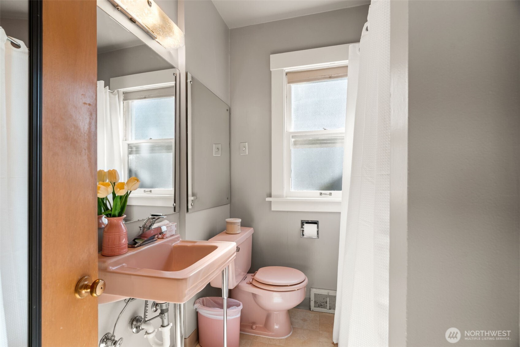 property viewer photo 12
