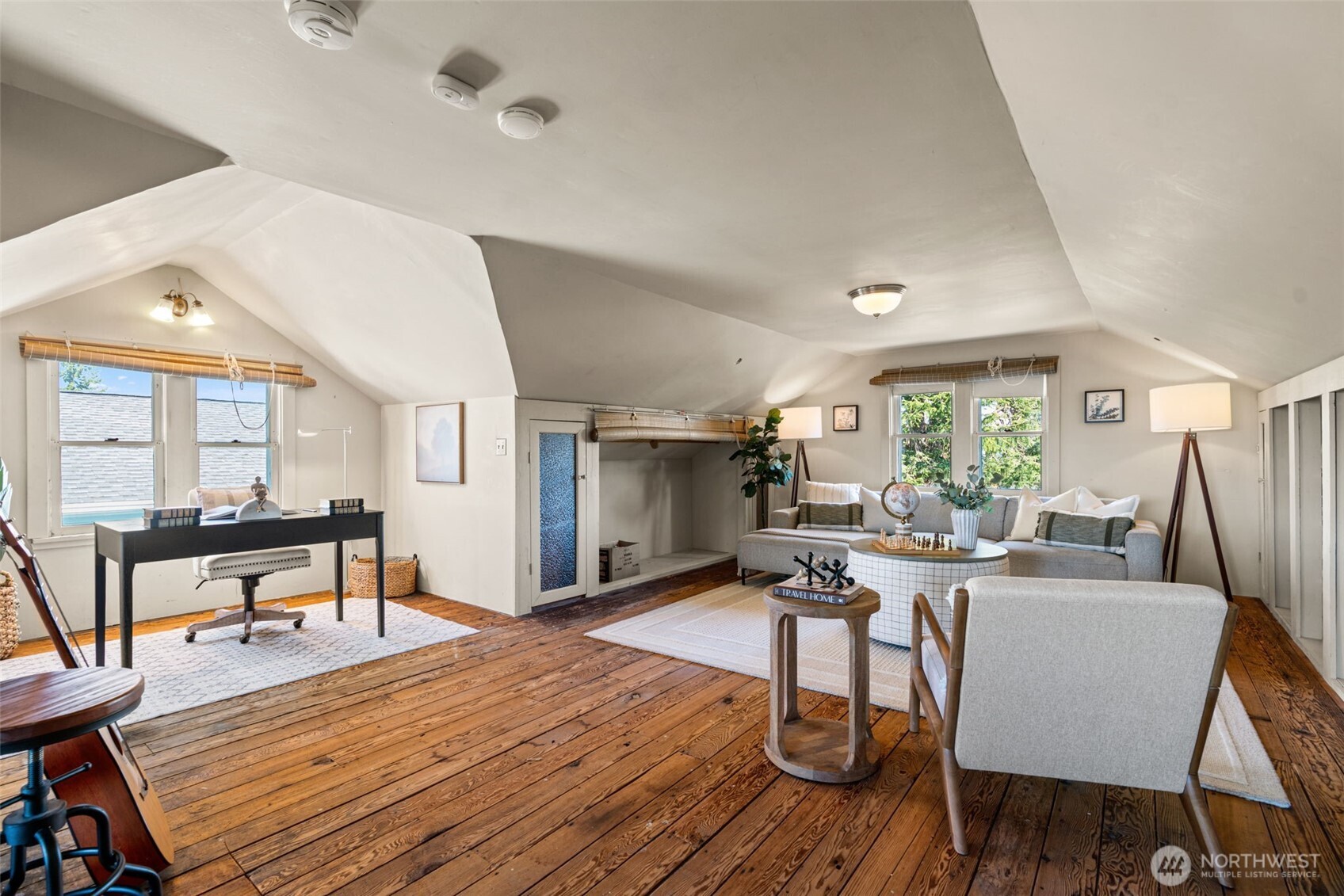 property viewer photo 13