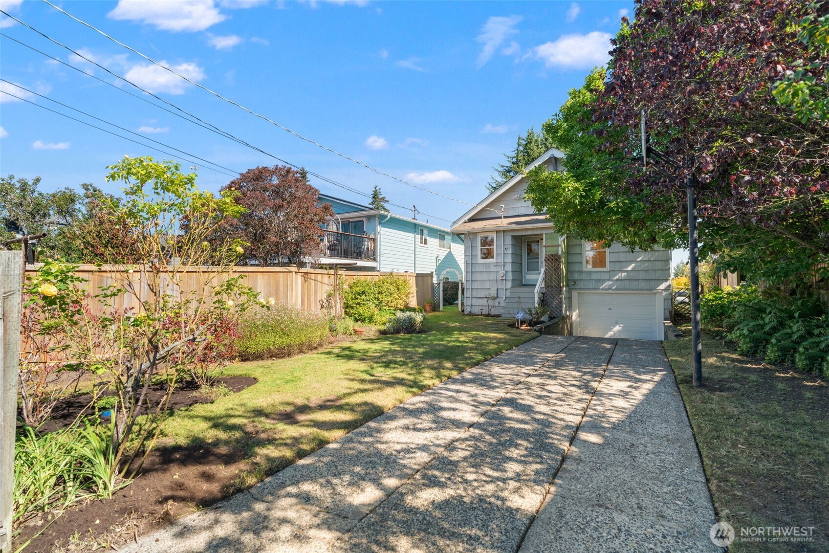 property viewer photo 26