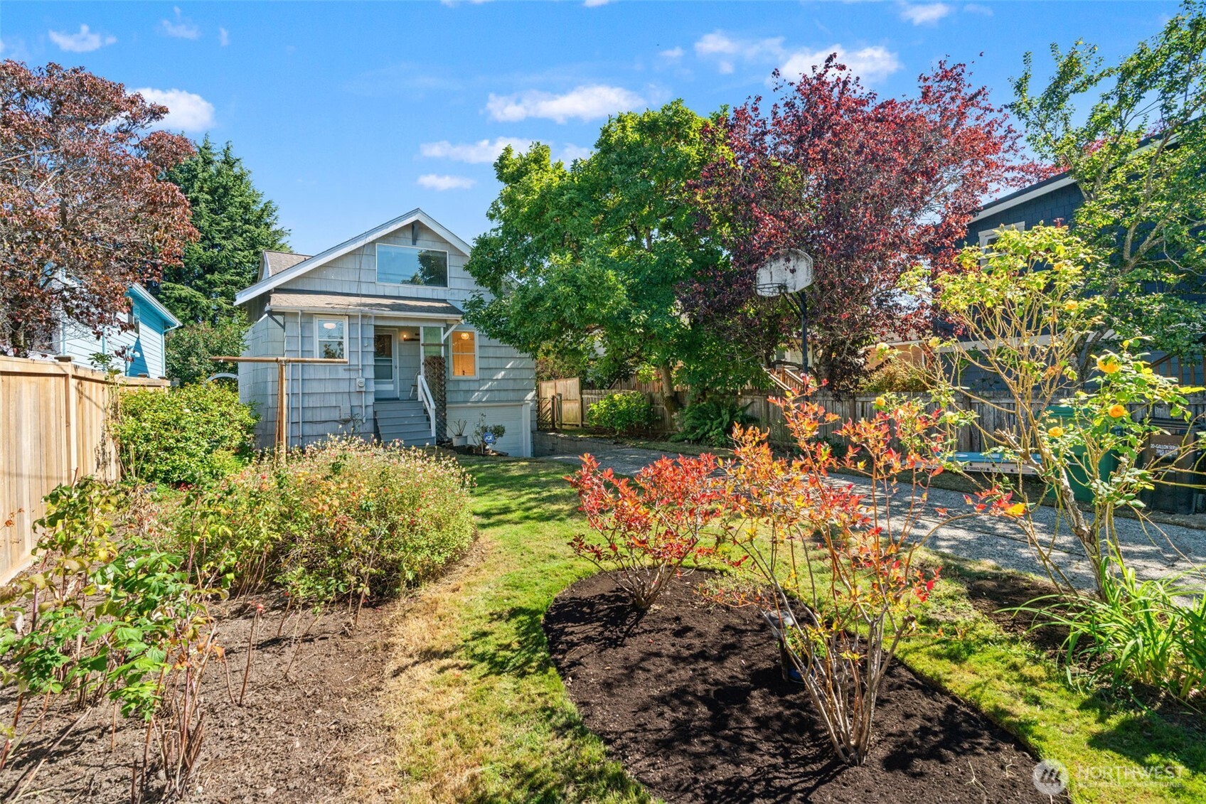 property viewer photo 27