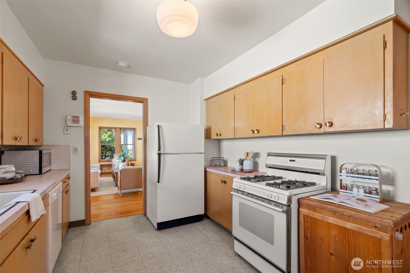 property viewer photo 8