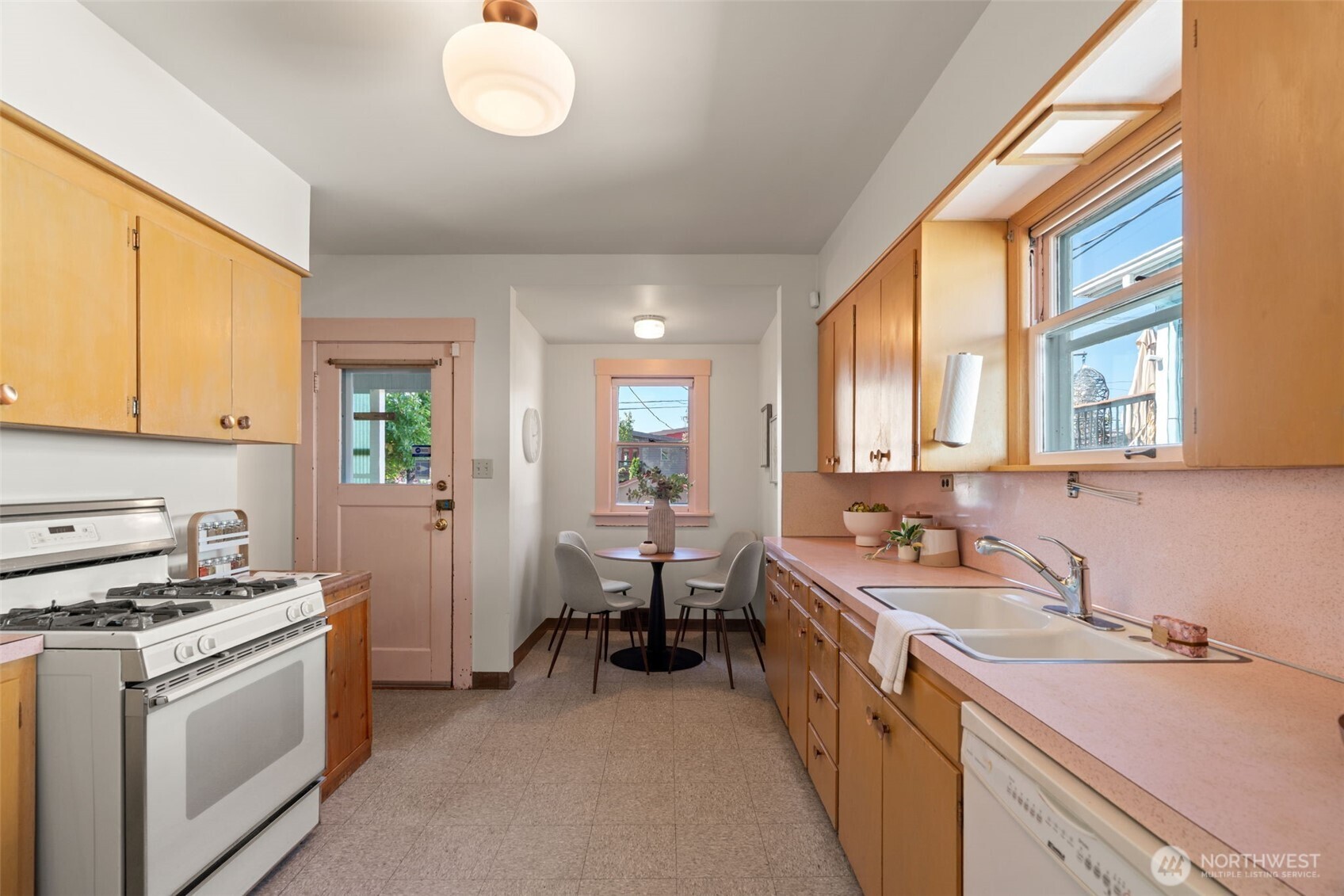 property viewer photo 9