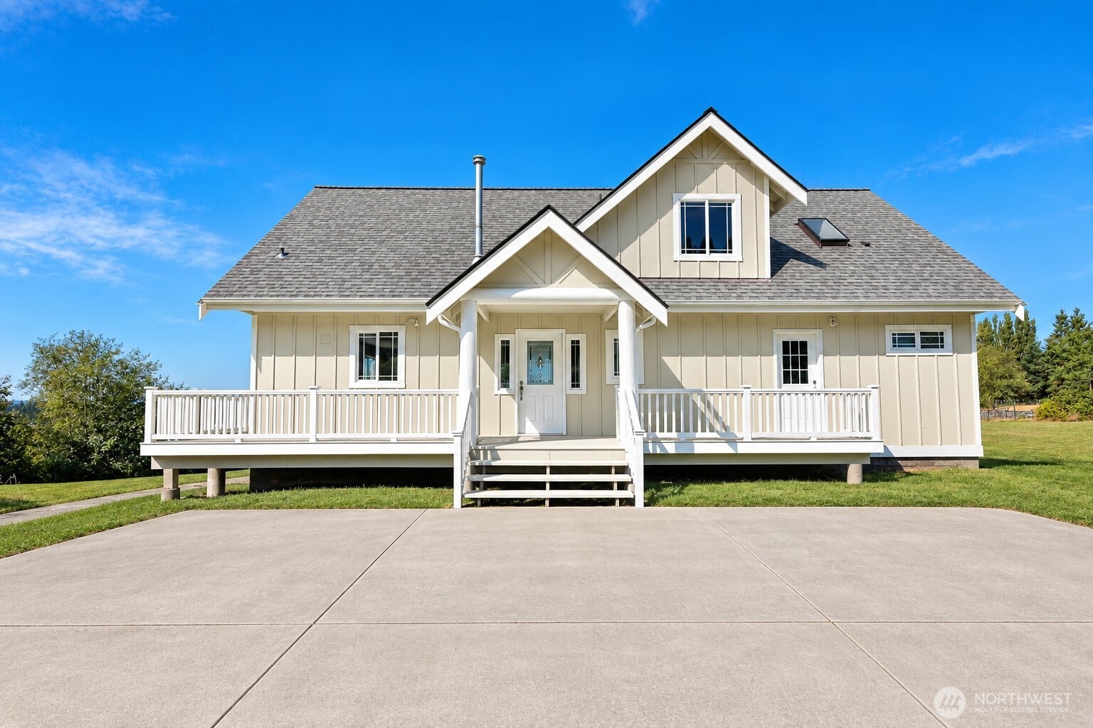 main property photo 0