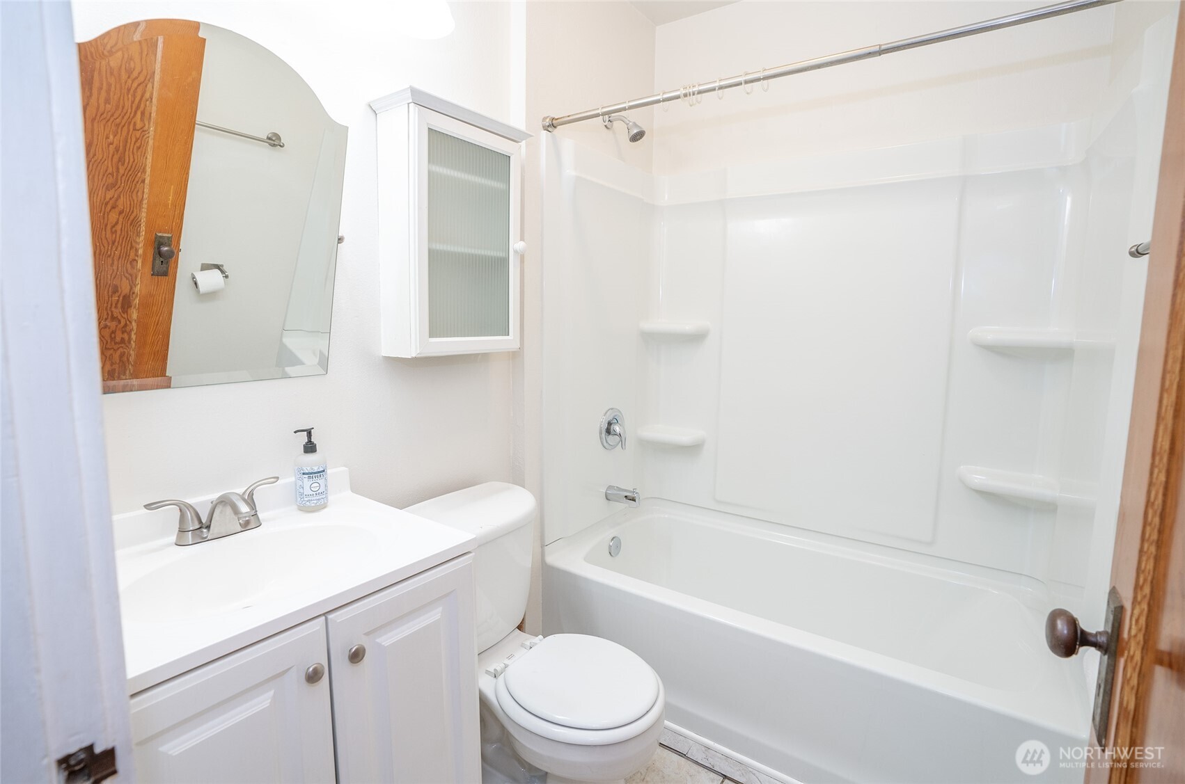 property viewer photo 16