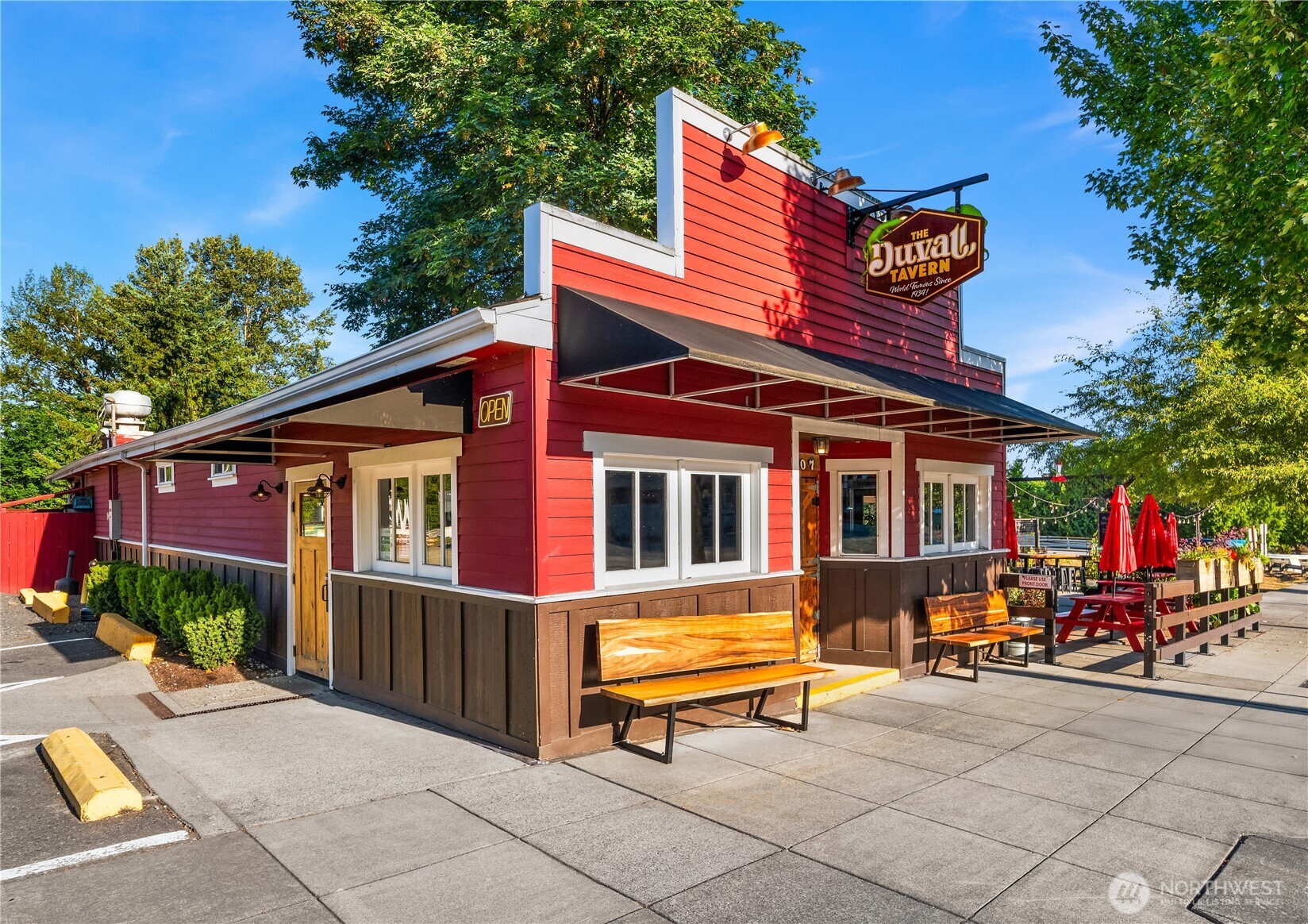 main property photo 34