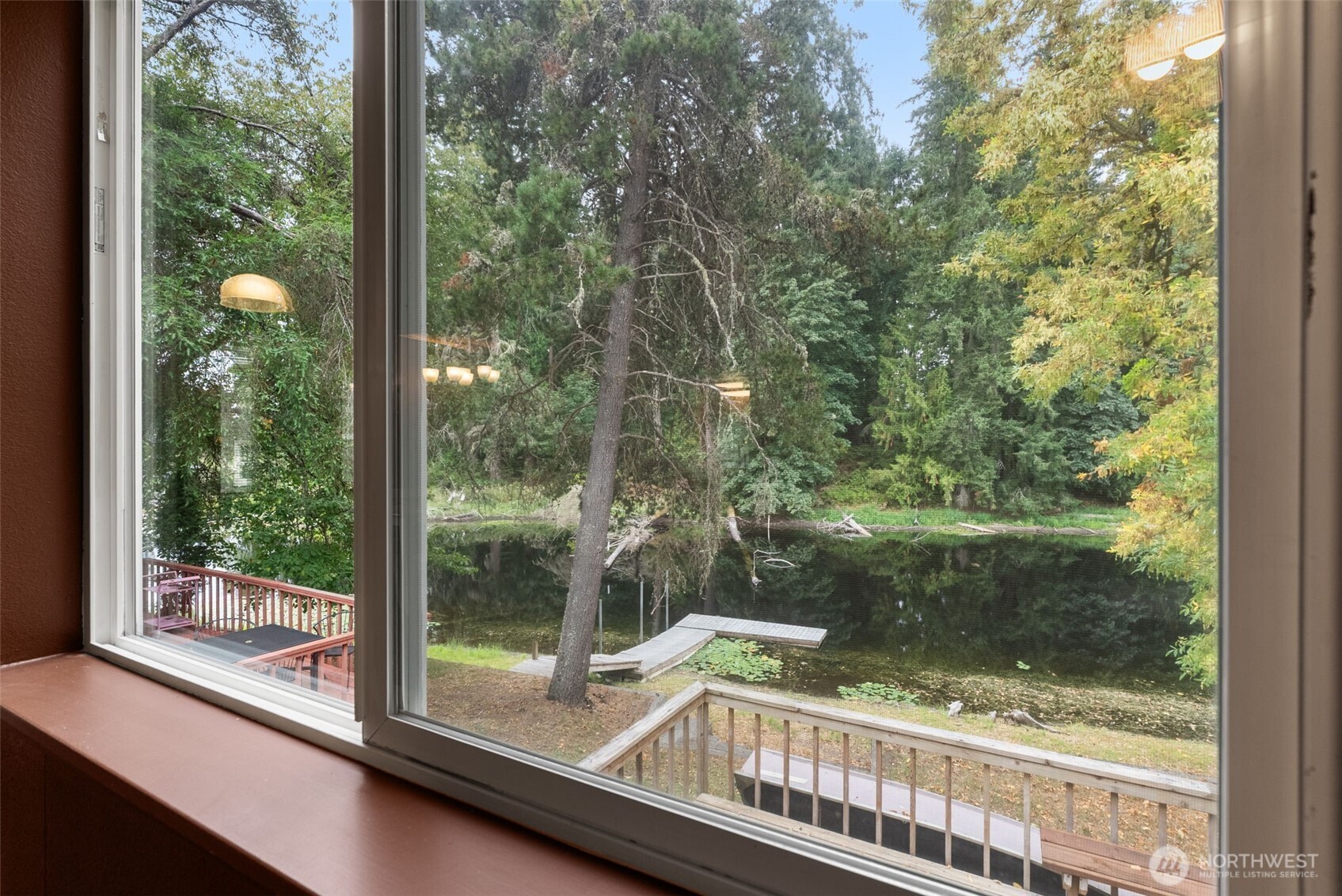 property viewer photo 16