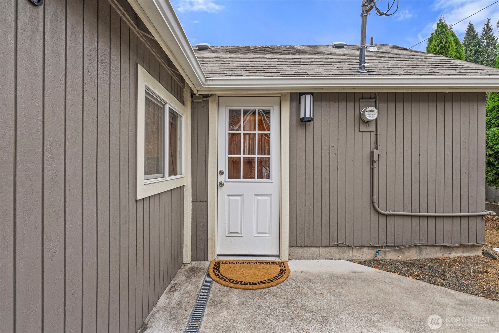 property viewer photo 7