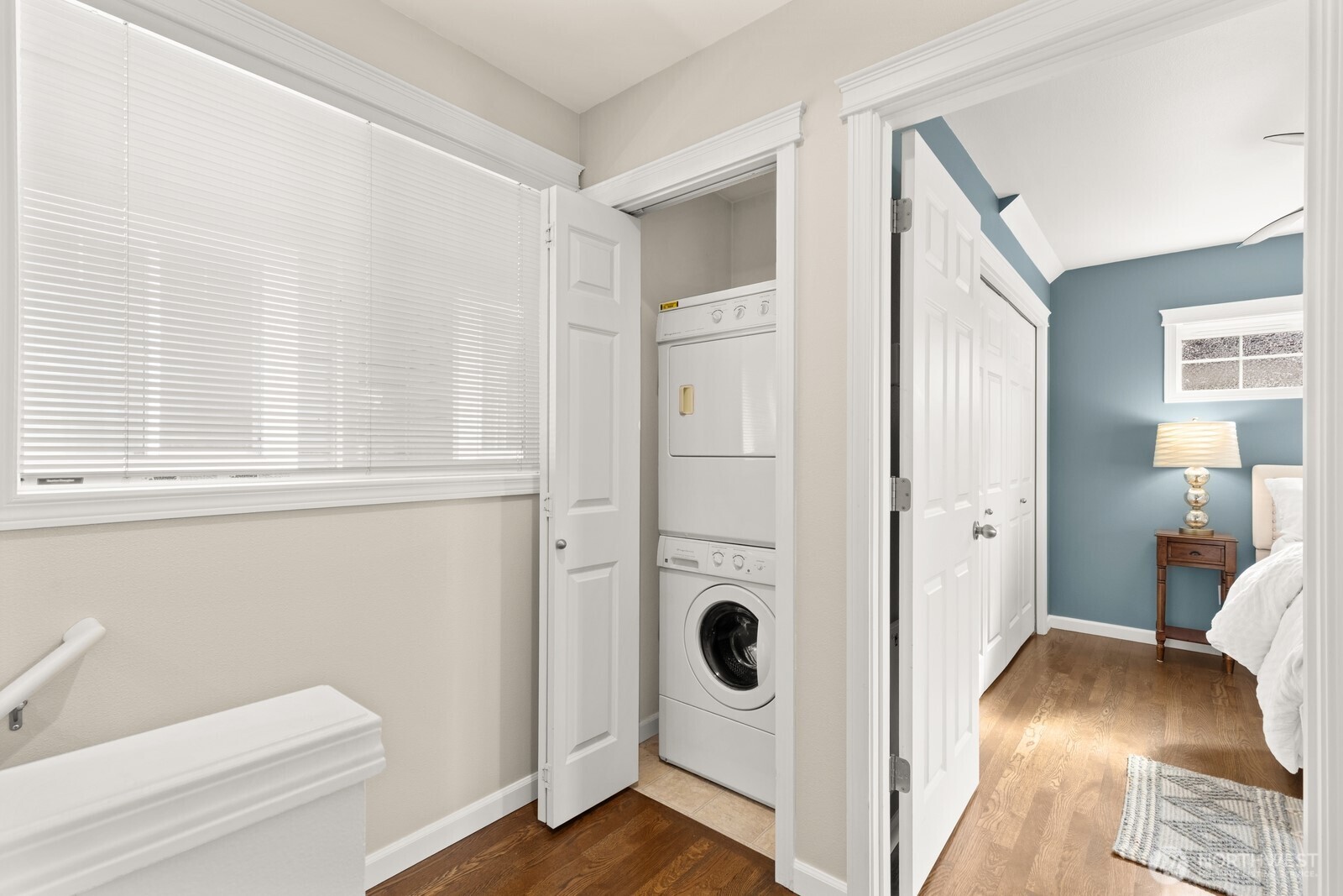 property viewer photo 19