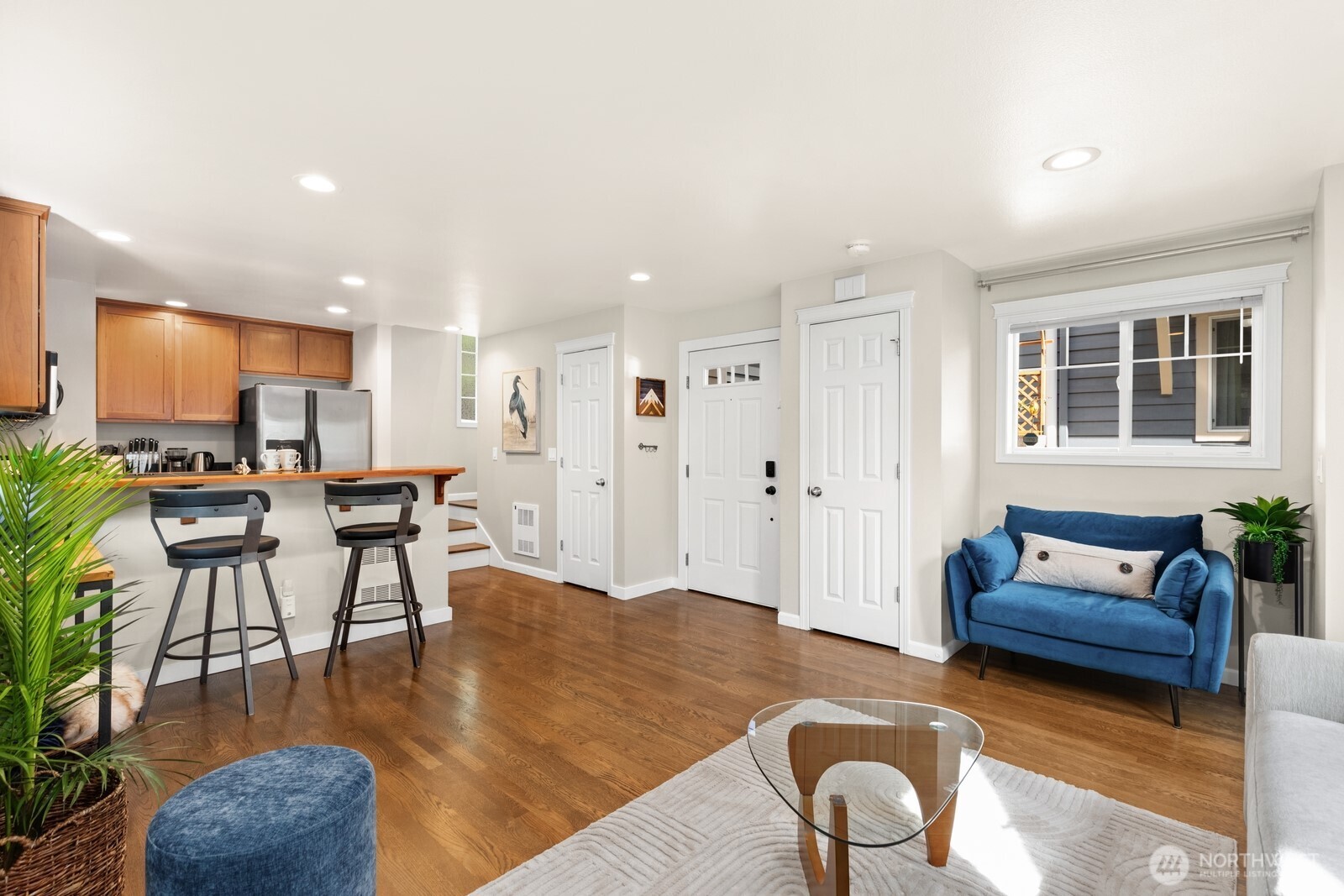 property viewer photo 6
