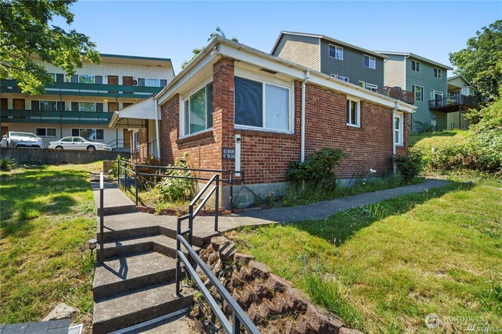 main property photo 0