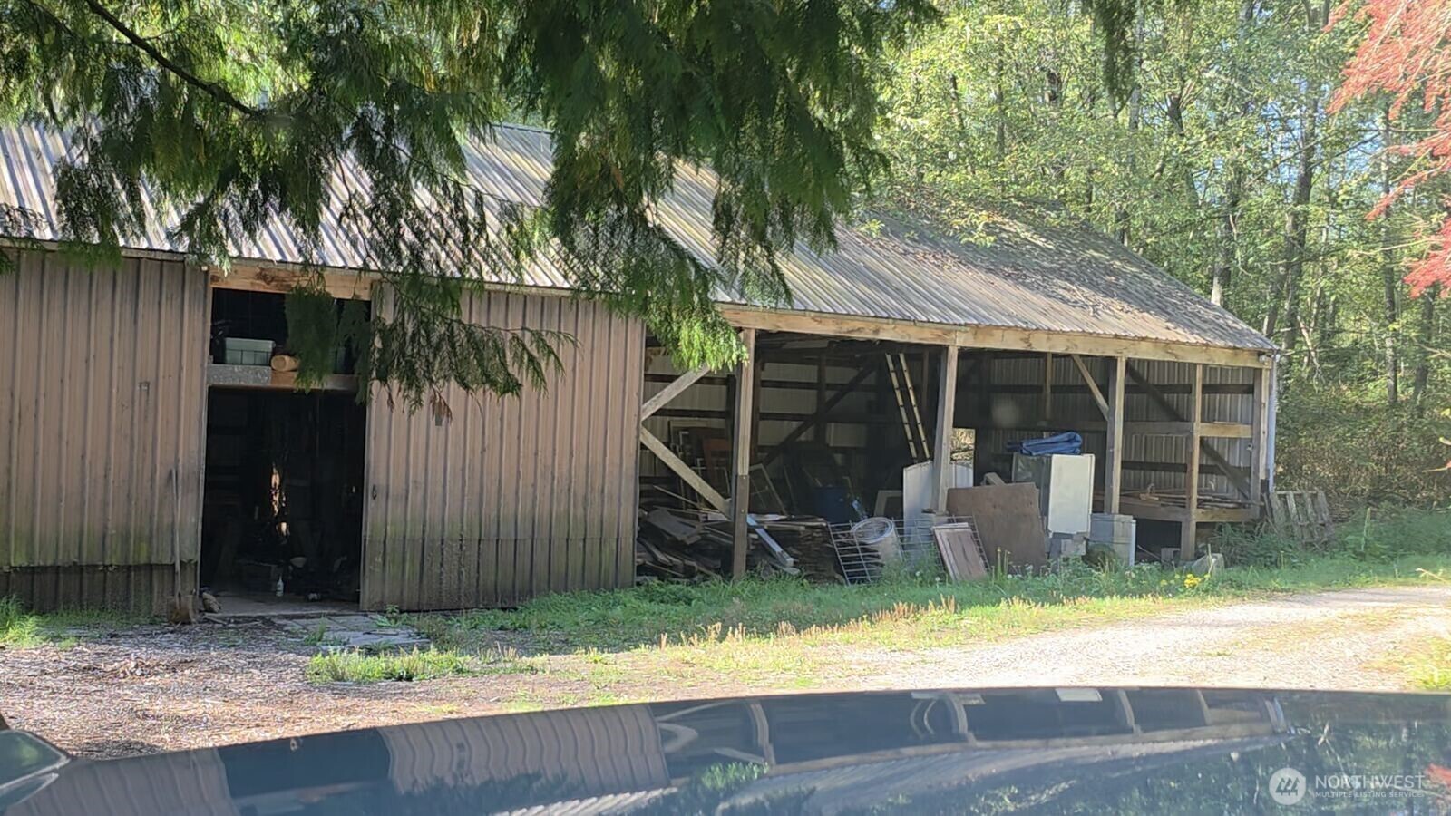 main property photo 15