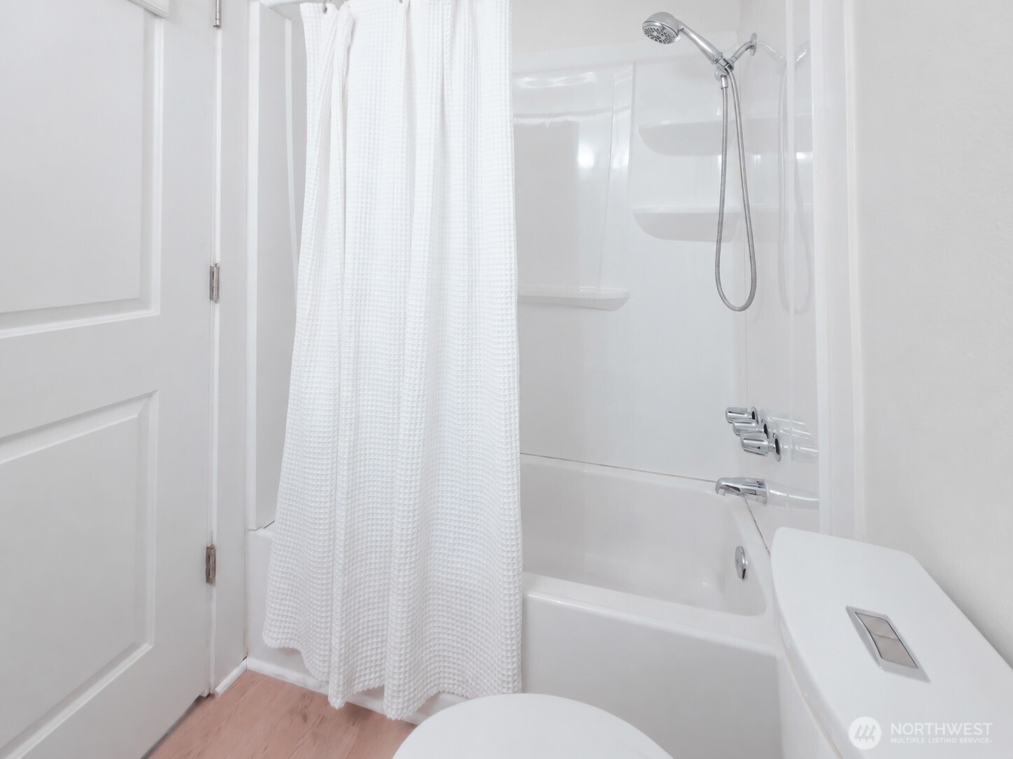 property viewer photo 21