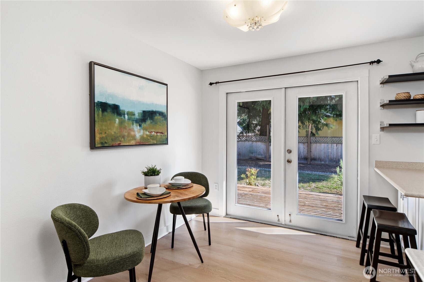 property viewer photo 4