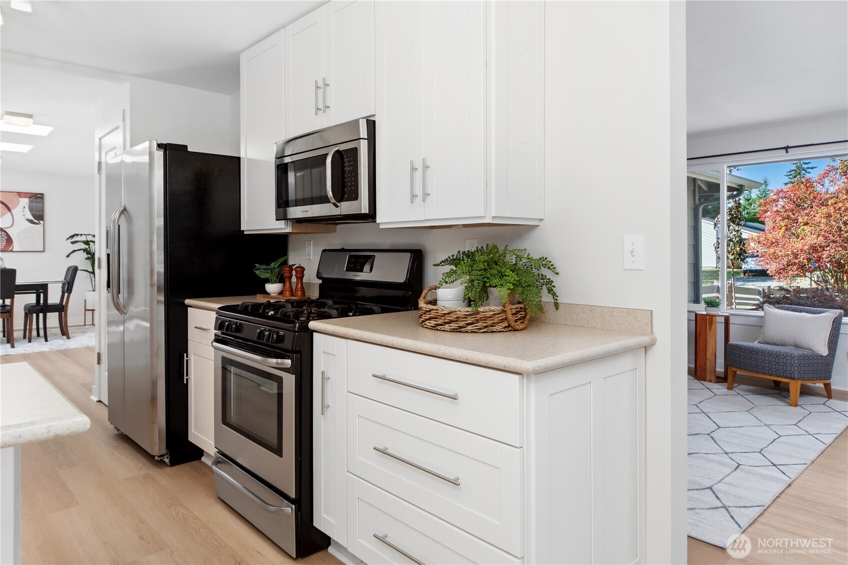 property viewer photo 6