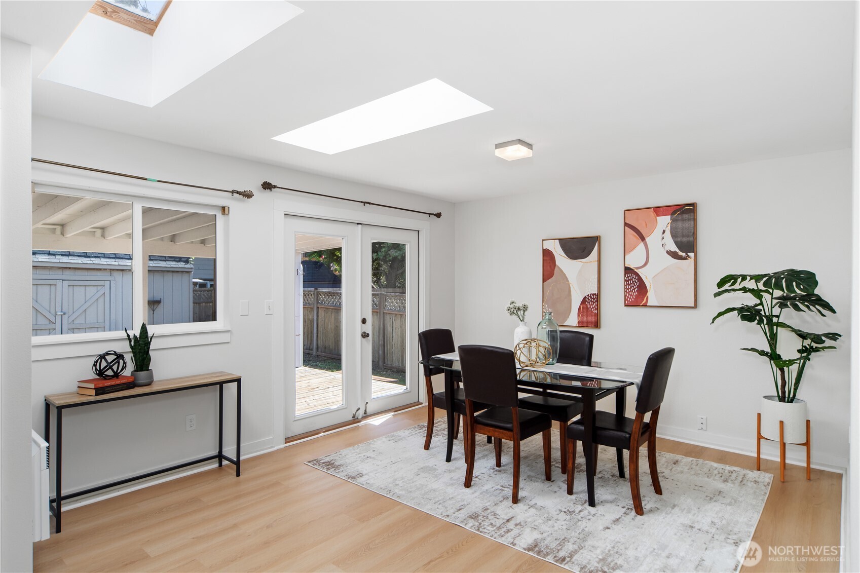 property viewer photo 8