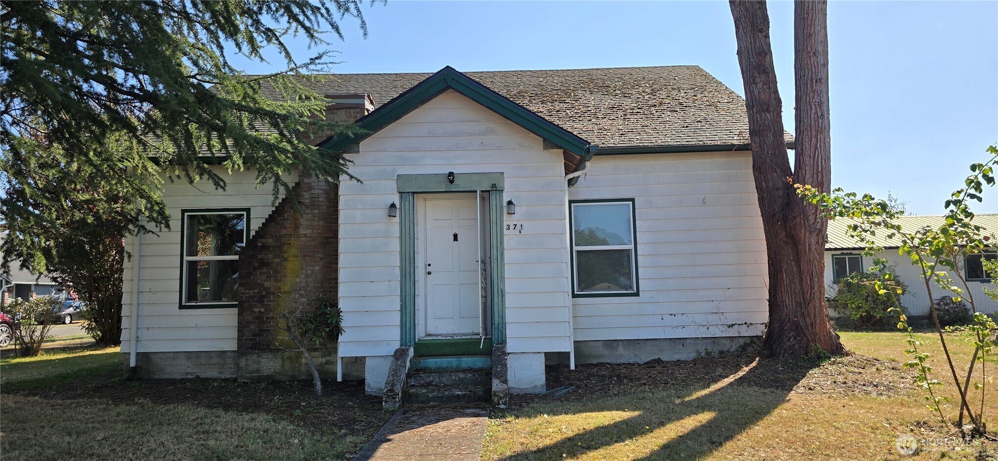 main property photo 0