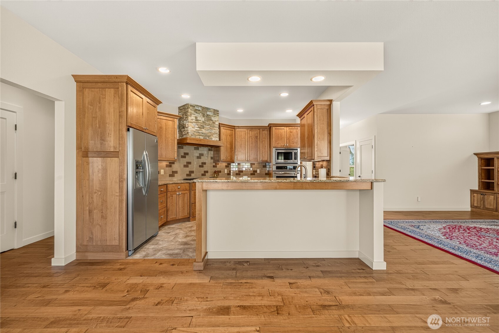 main property photo 17