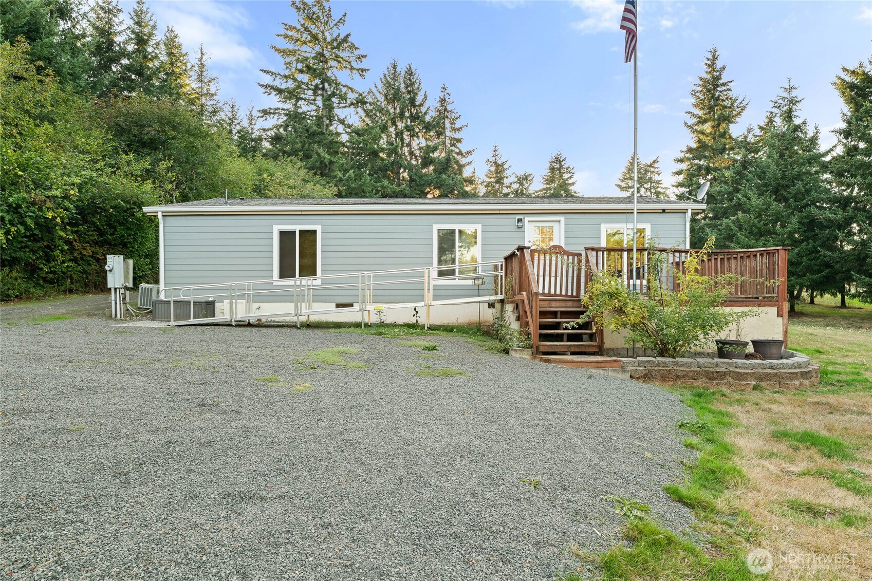 main property photo 0