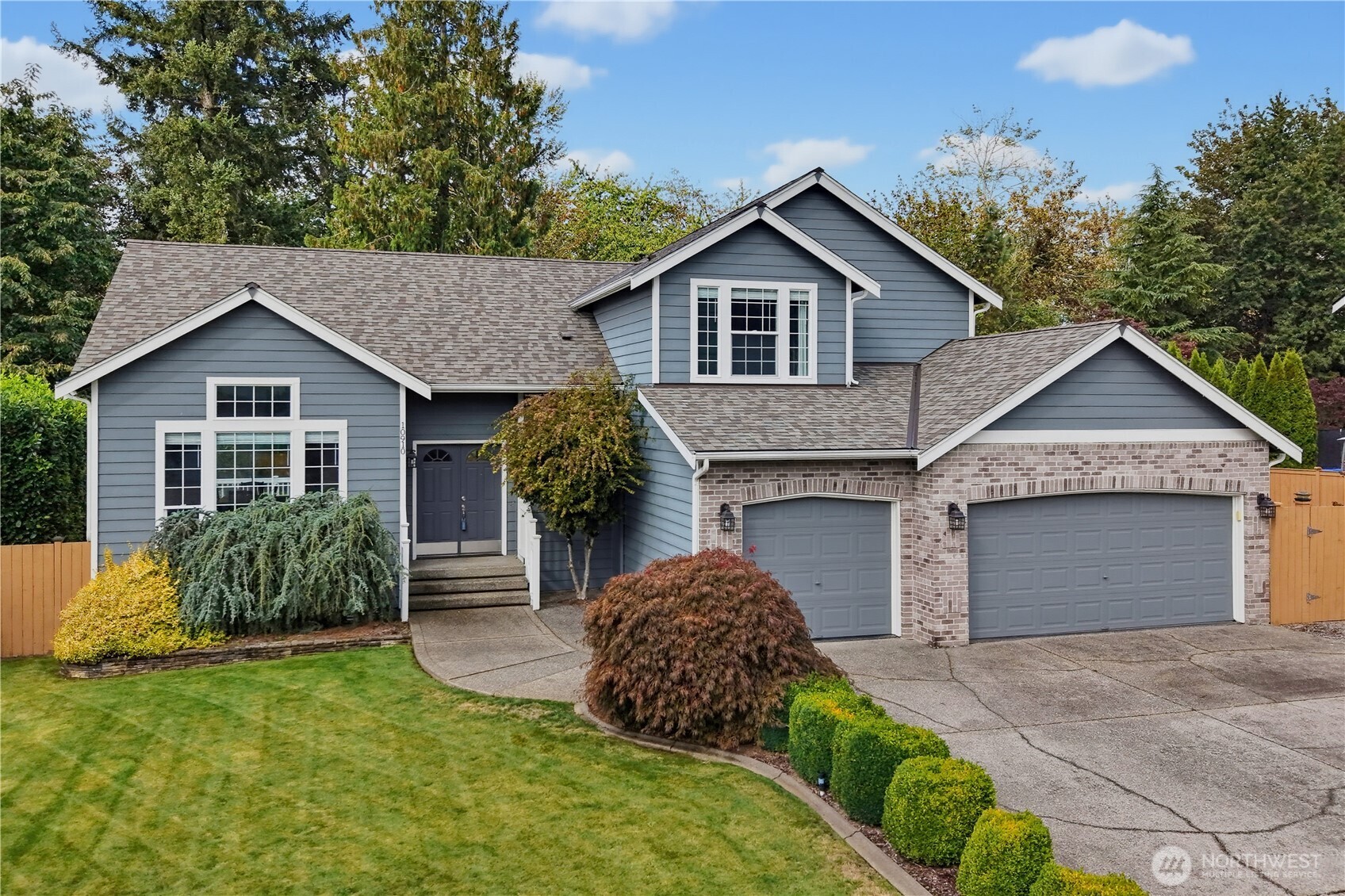 main property photo 0