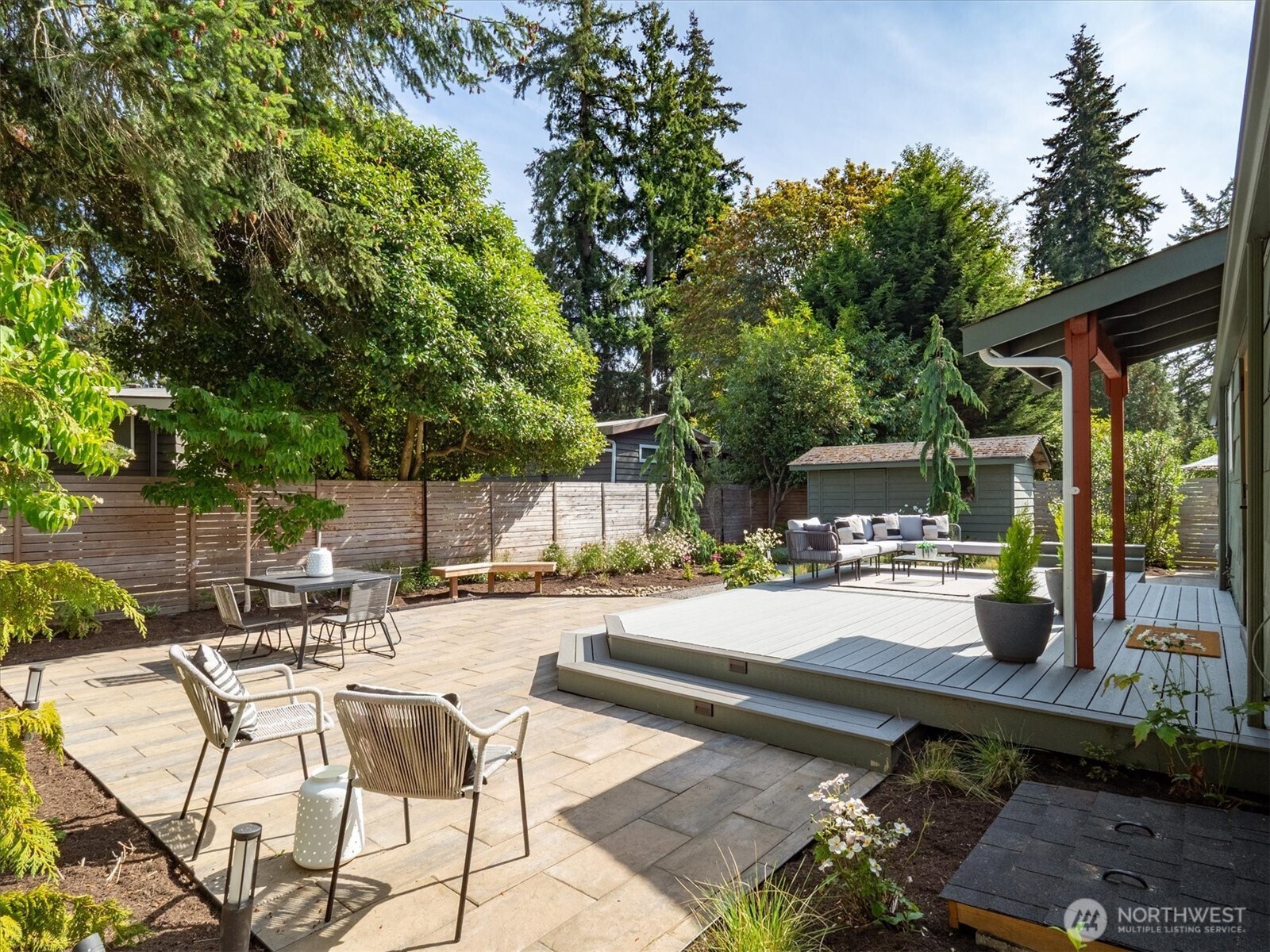 property viewer photo 12