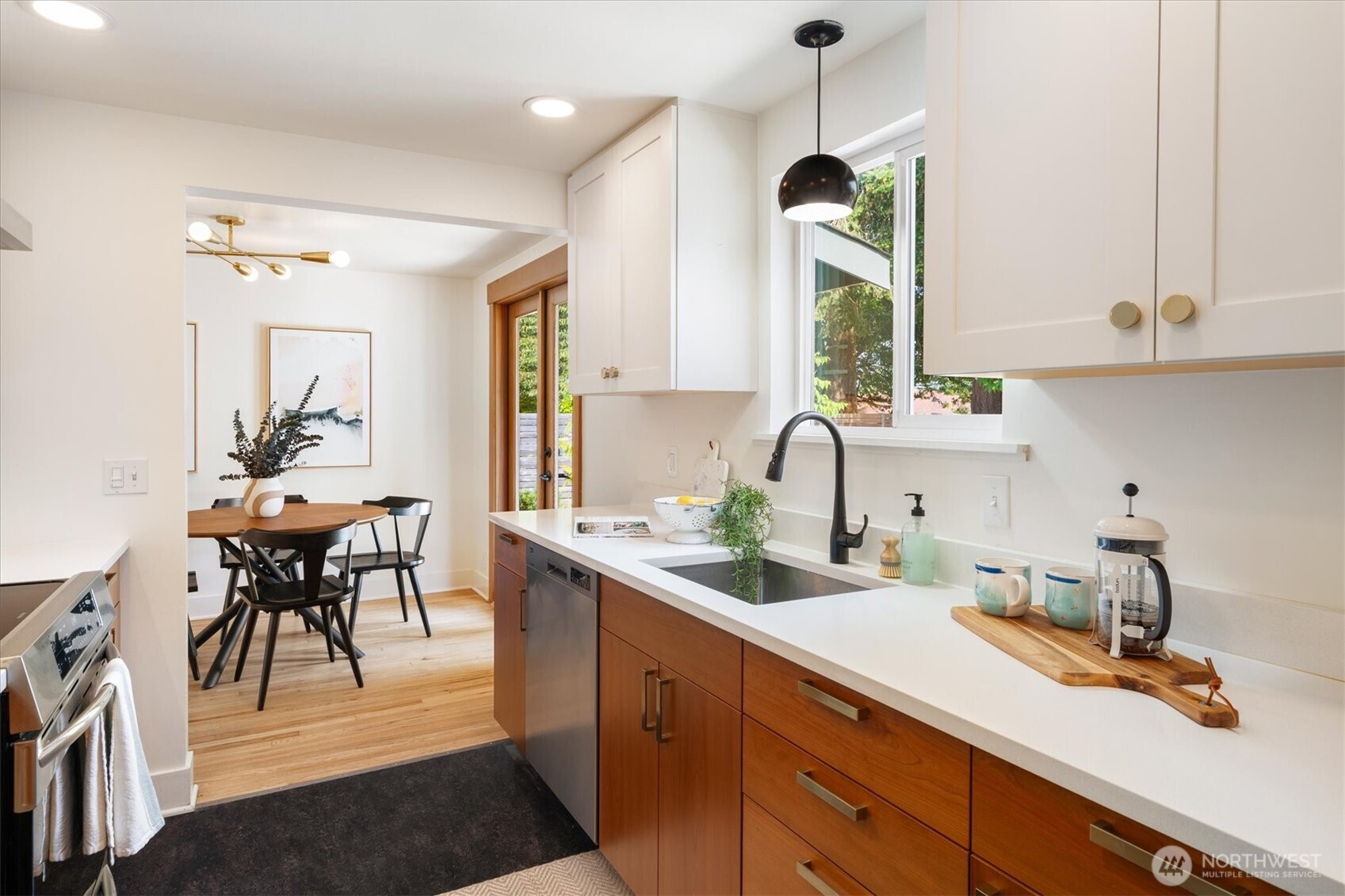 property viewer photo 9