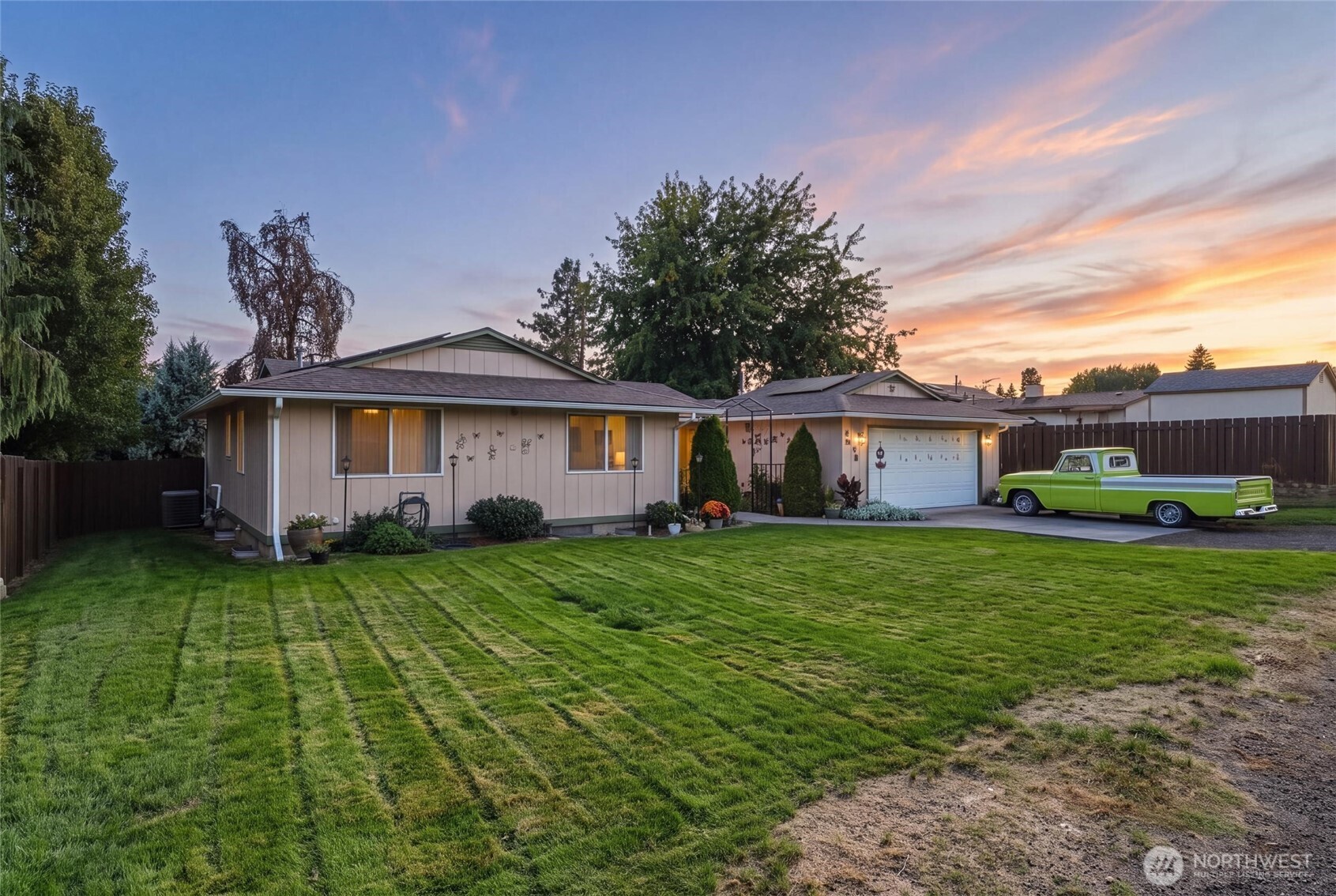 main property photo 0