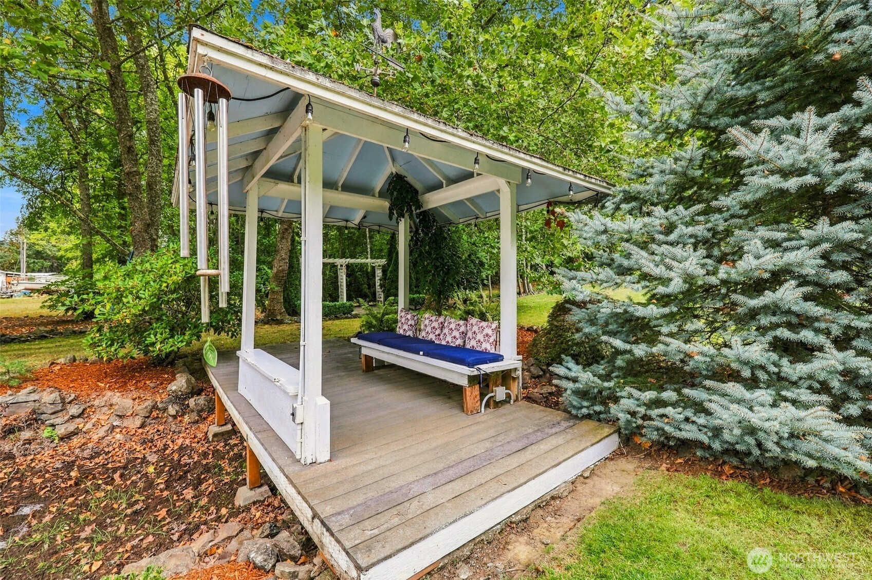 main property photo 31