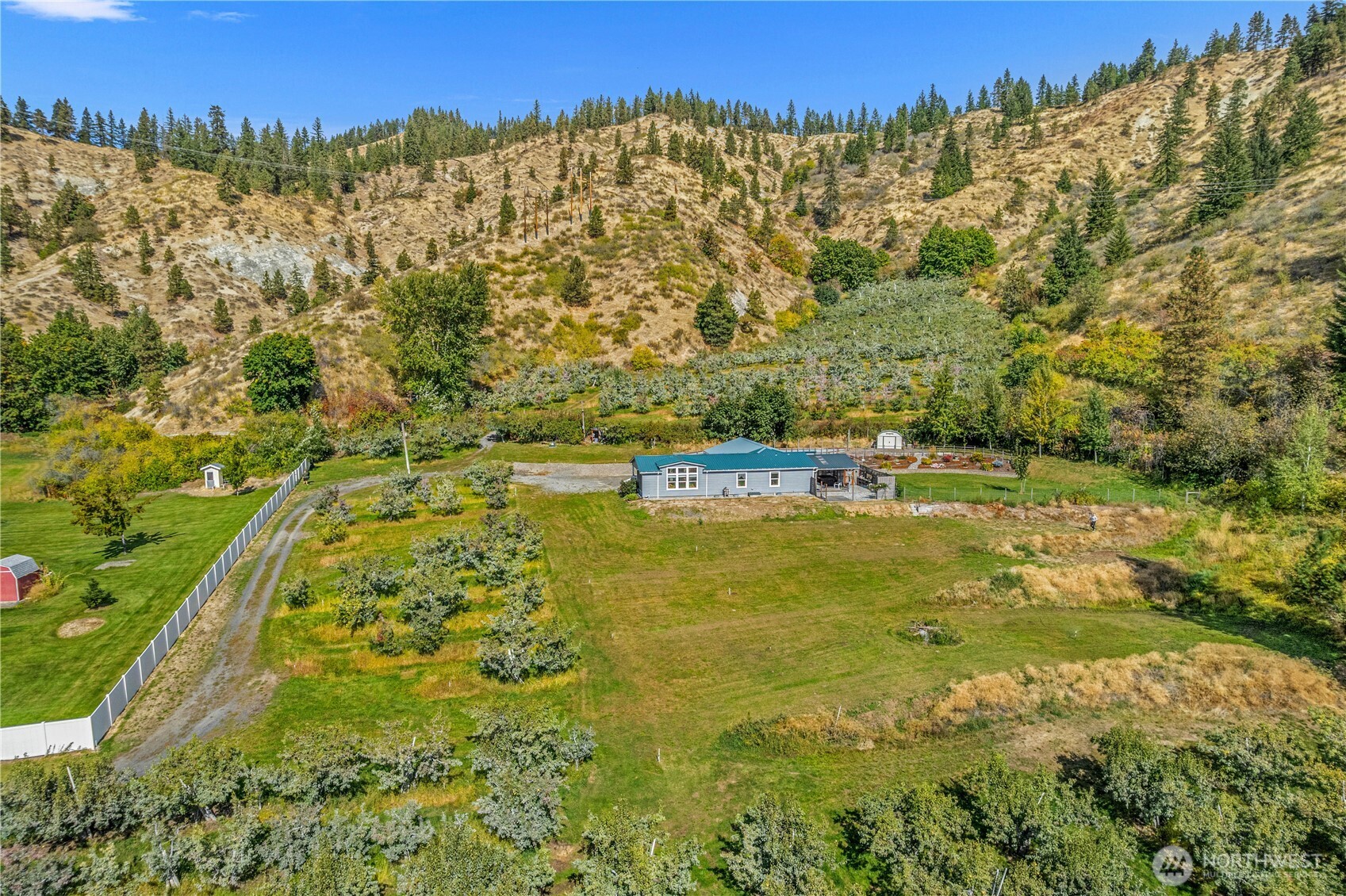 main property photo 35