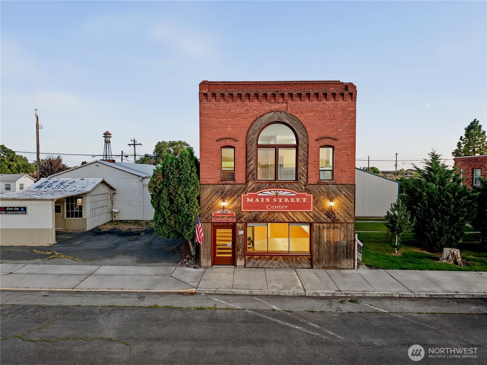 main property photo 22