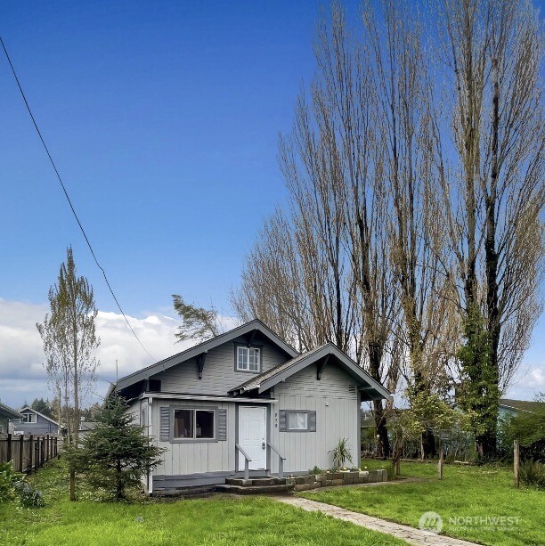 main property photo 0