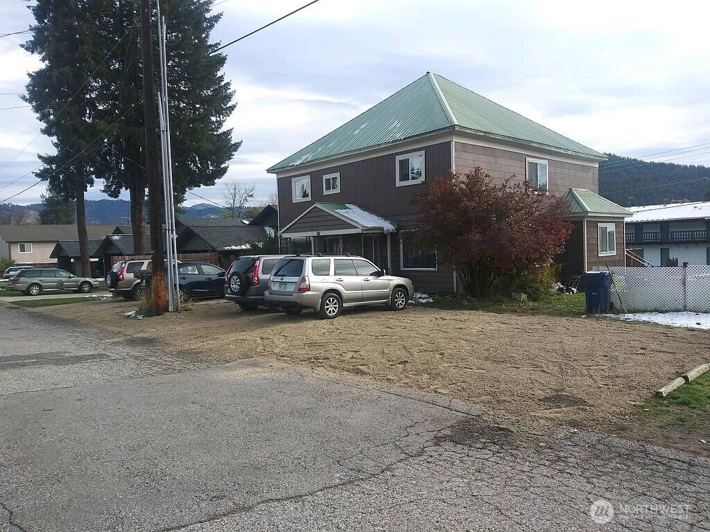 main property photo 0