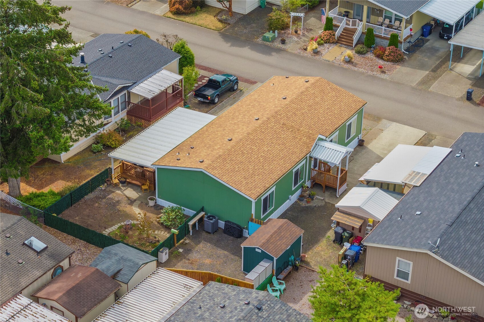 main property photo 31