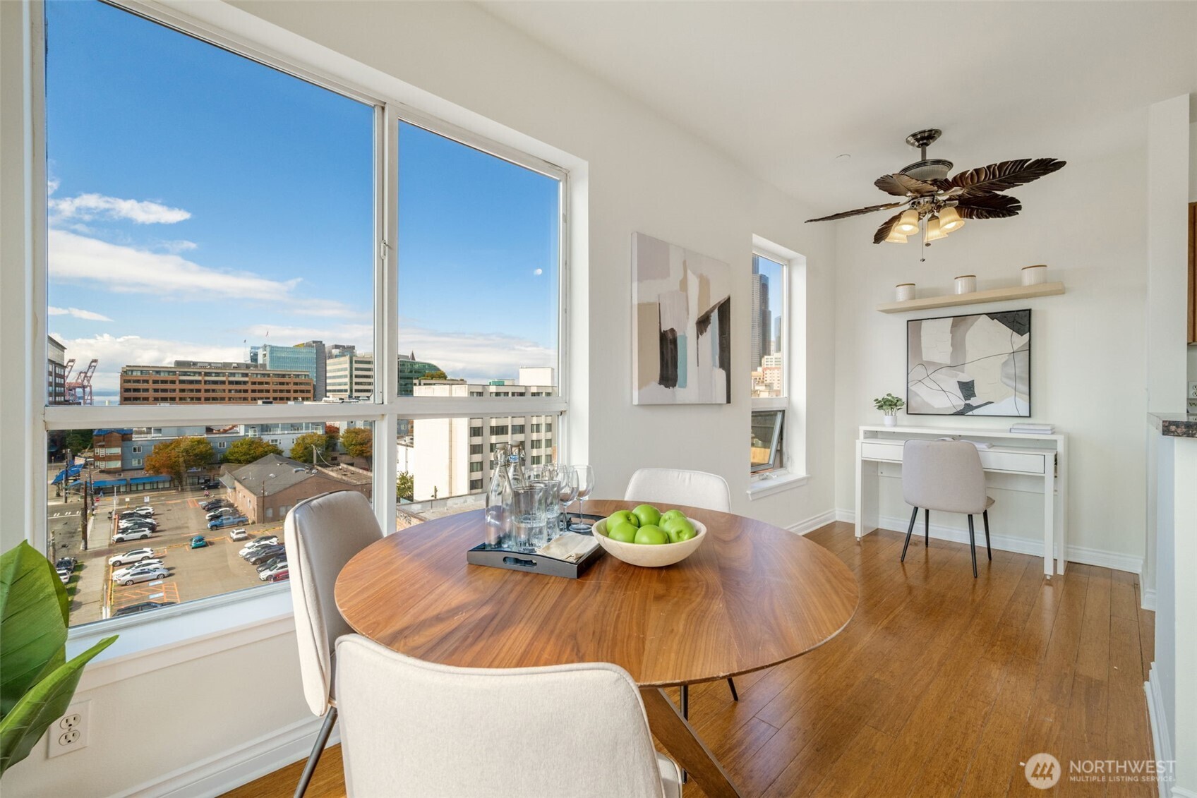 property viewer photo 11