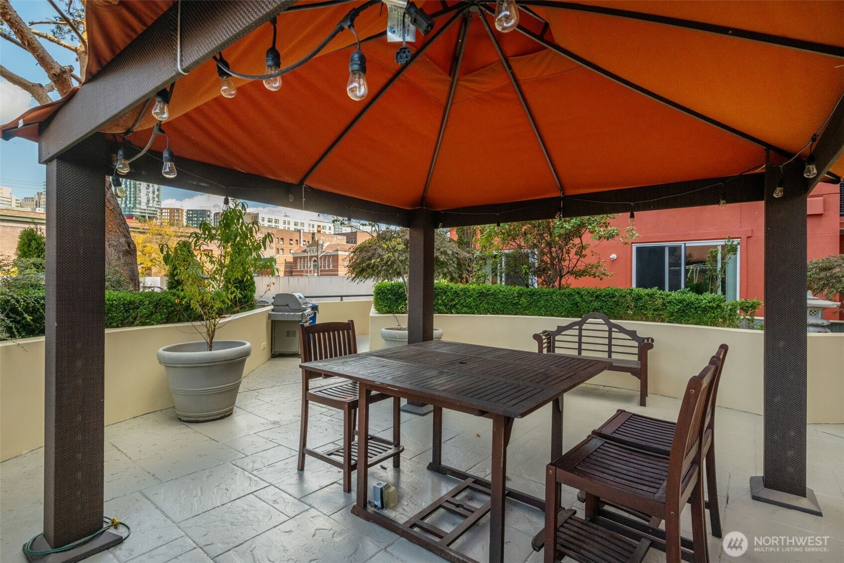 property viewer photo 22