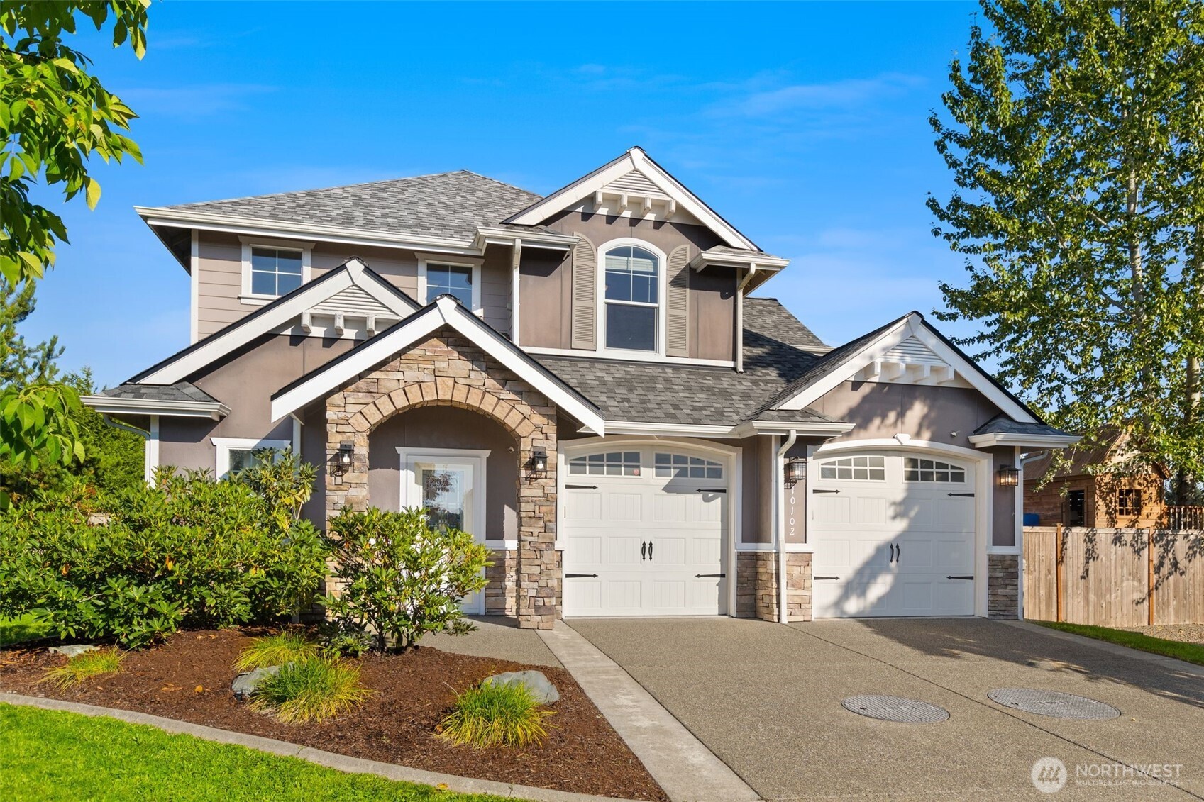 main property photo 0